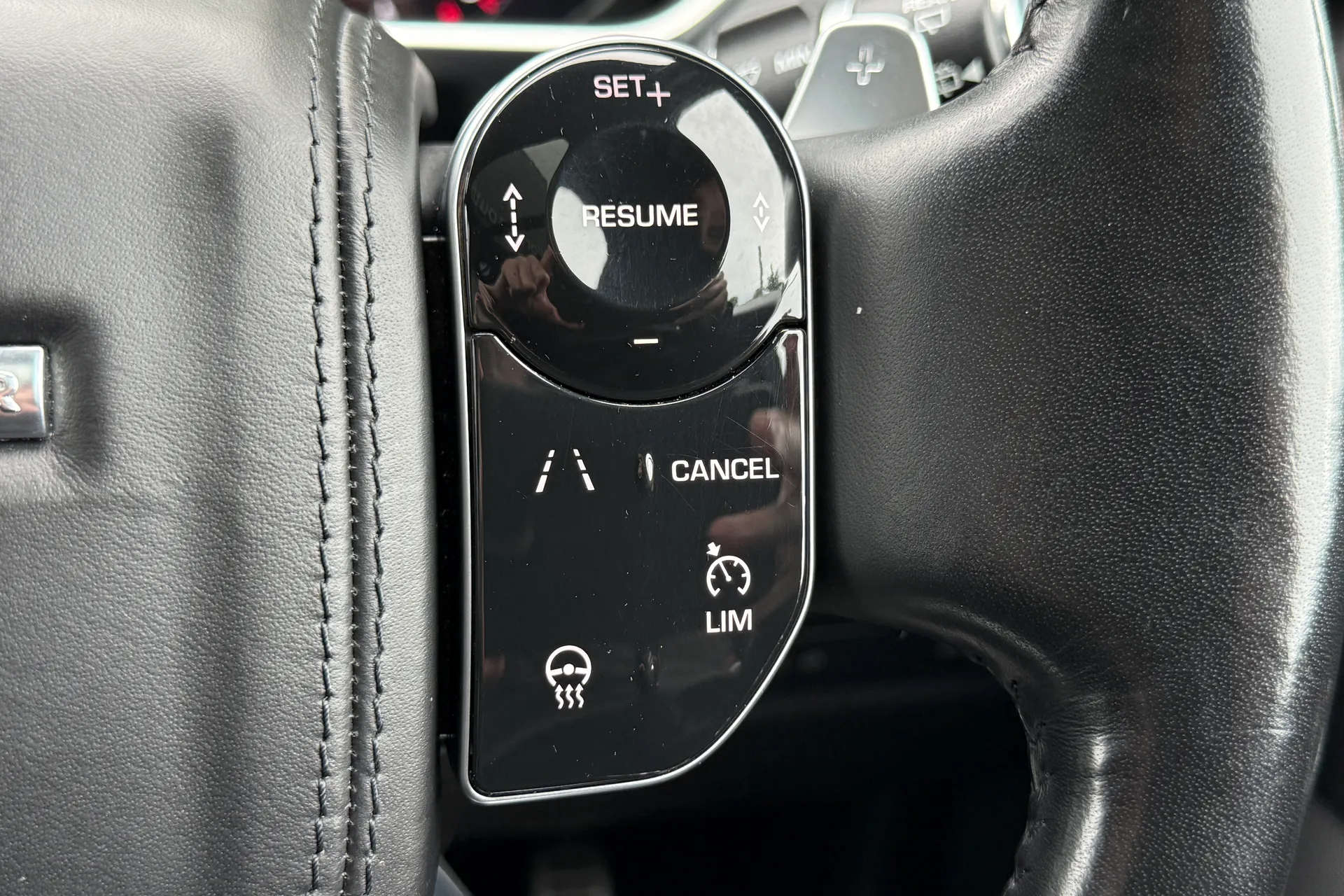 LAND ROVER RANGE ROVER thumbnail image number 56