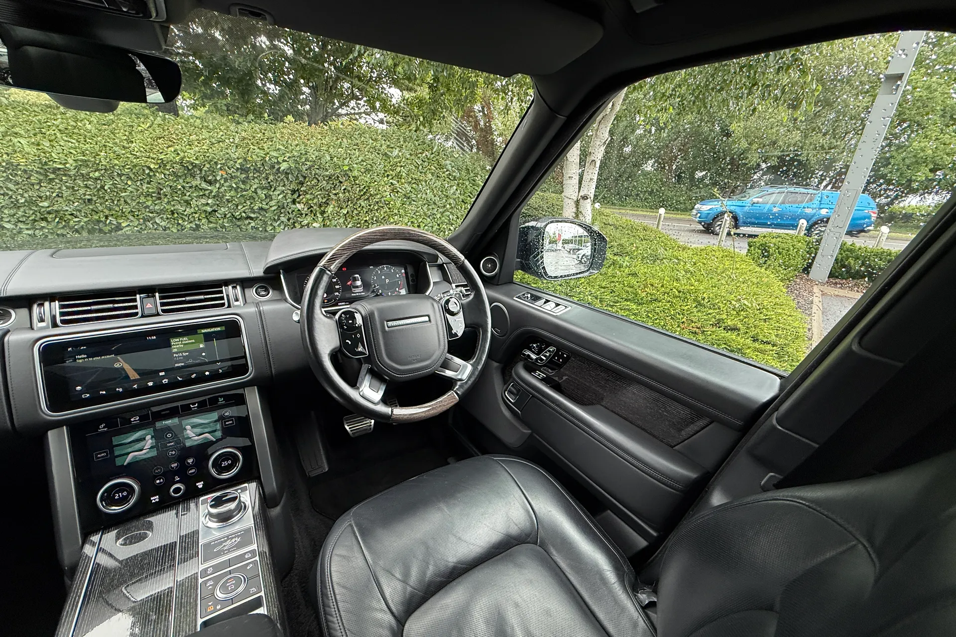 LAND ROVER RANGE ROVER thumbnail image number 58