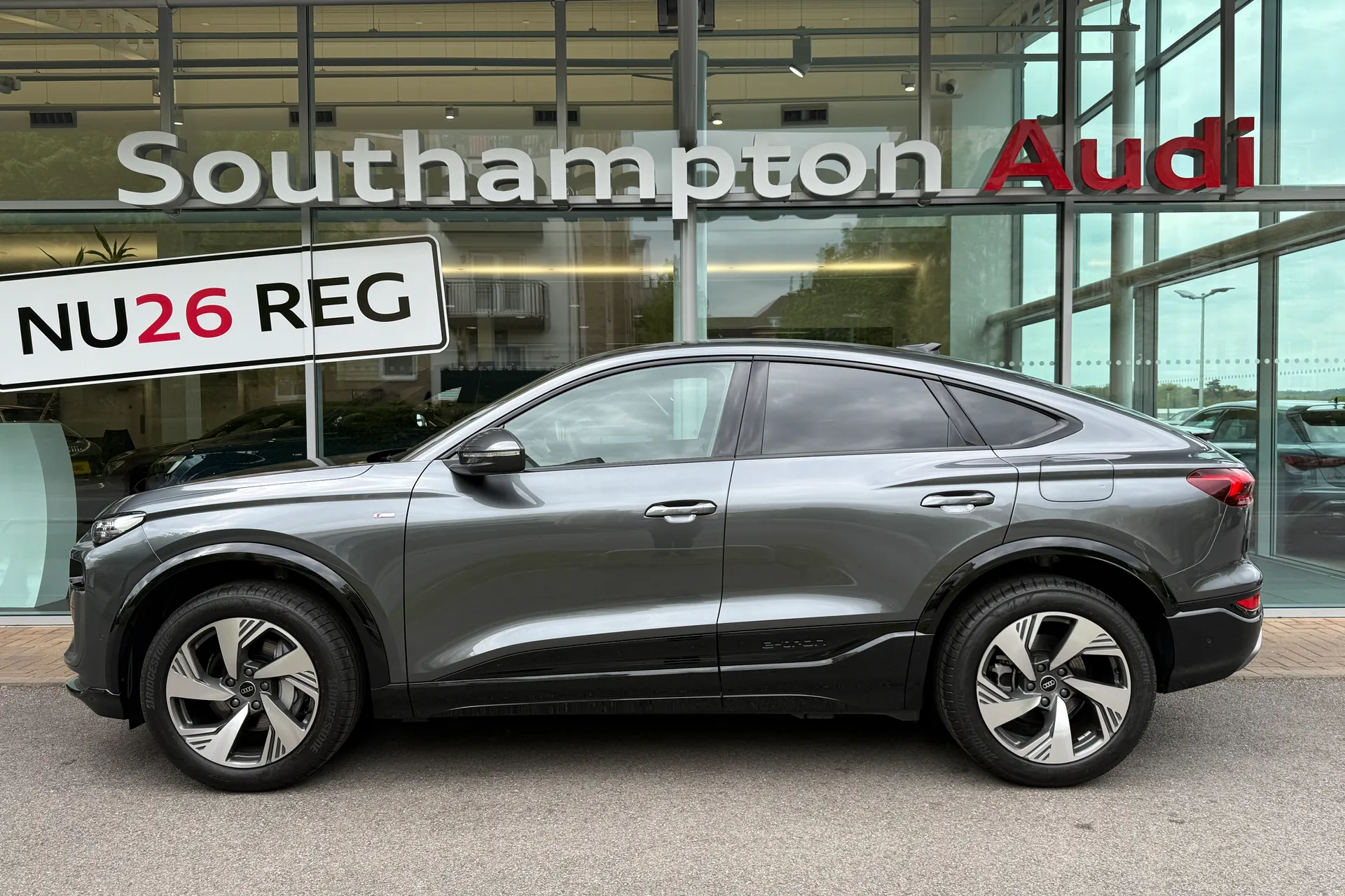 Audi Q6 thumbnail image number 55