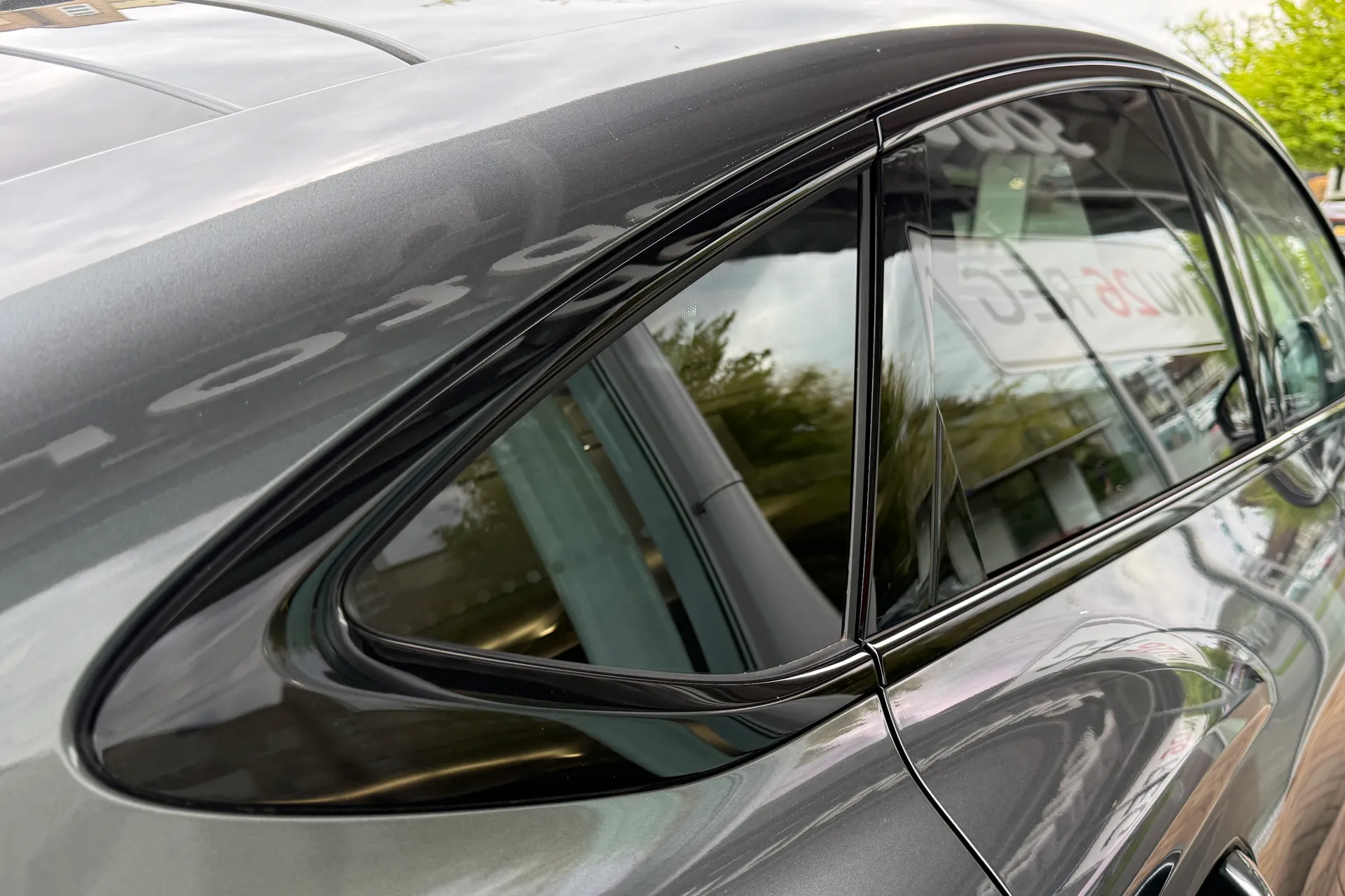 Audi Q6 thumbnail image number 38
