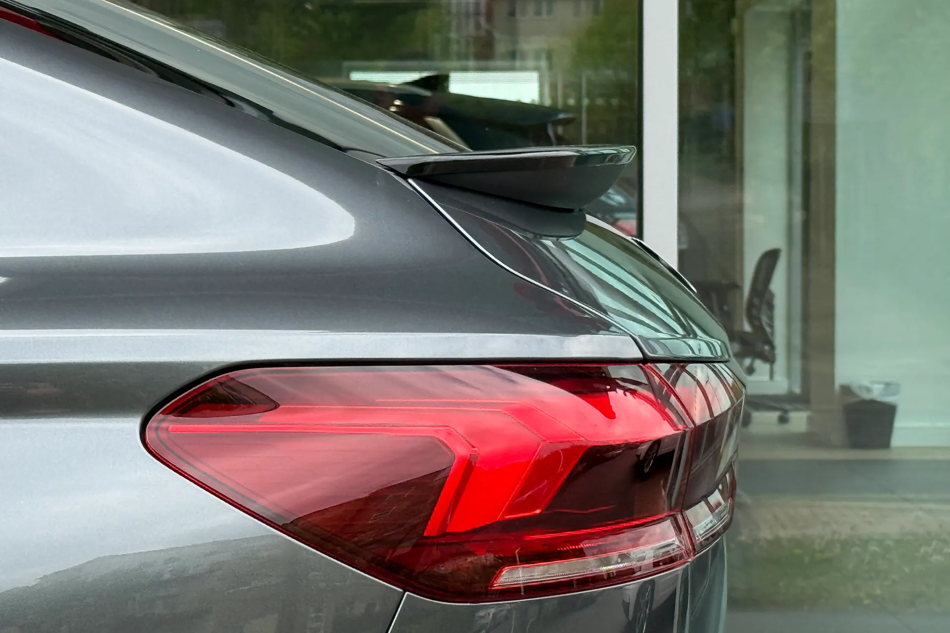 Audi Q6 thumbnail image number 50