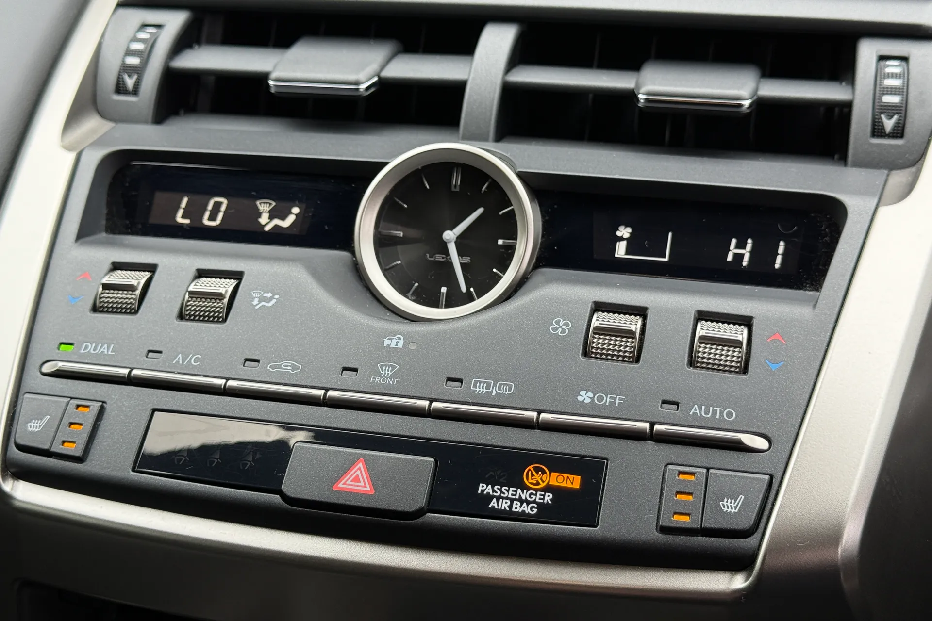 LEXUS NX thumbnail image number 49