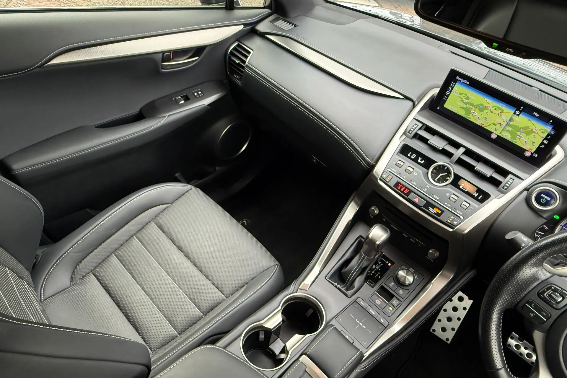 LEXUS NX thumbnail image number 37