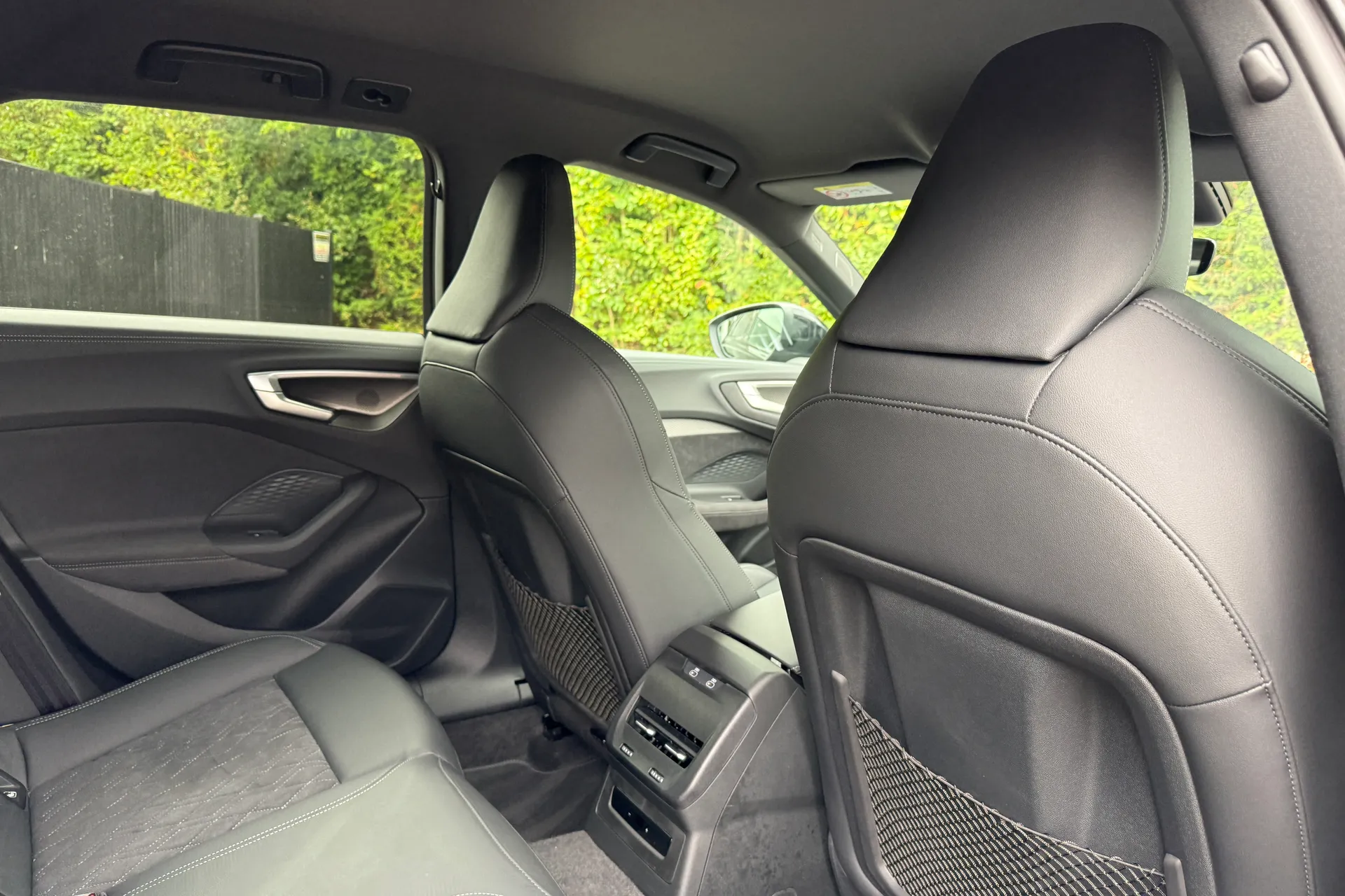 Audi A5 thumbnail image number 31