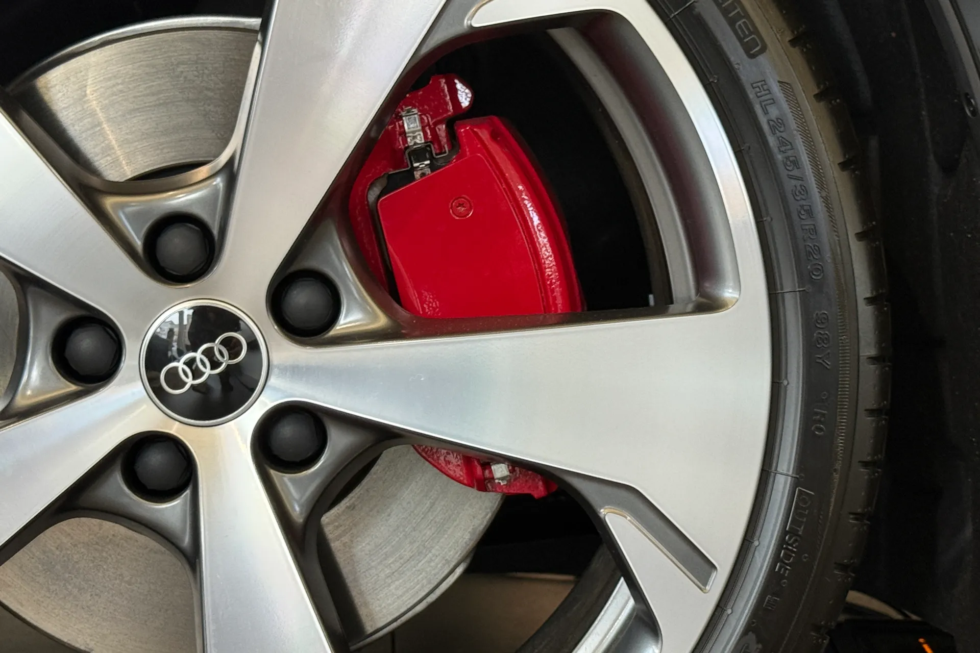 Audi A5 thumbnail image number 22