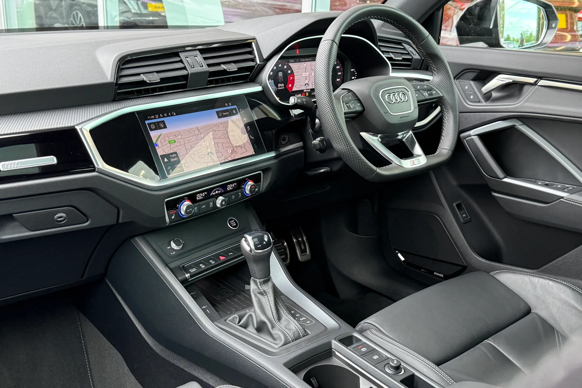 Audi Q3 thumbnail image number 55