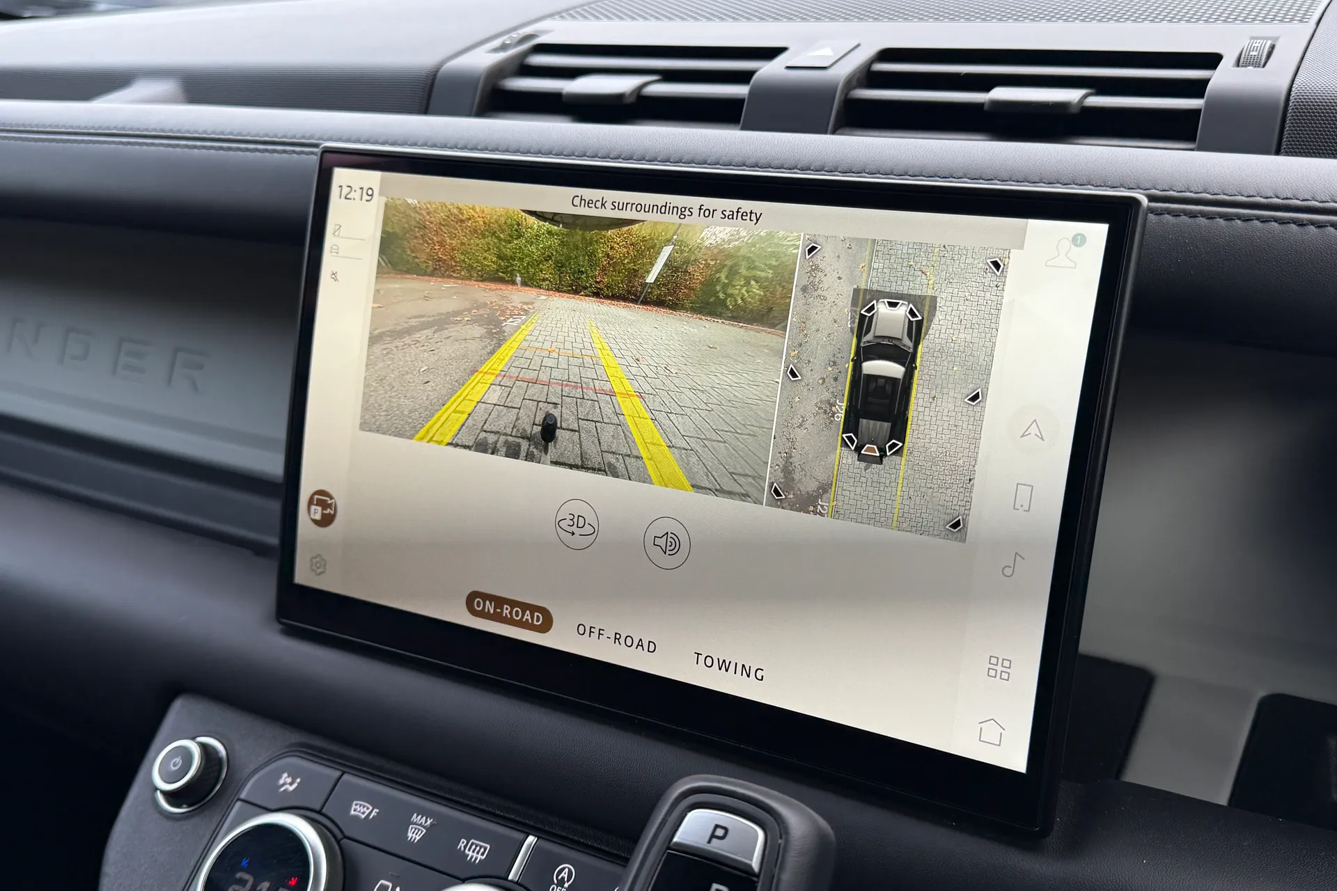 LAND ROVER DEFENDER thumbnail image number 7