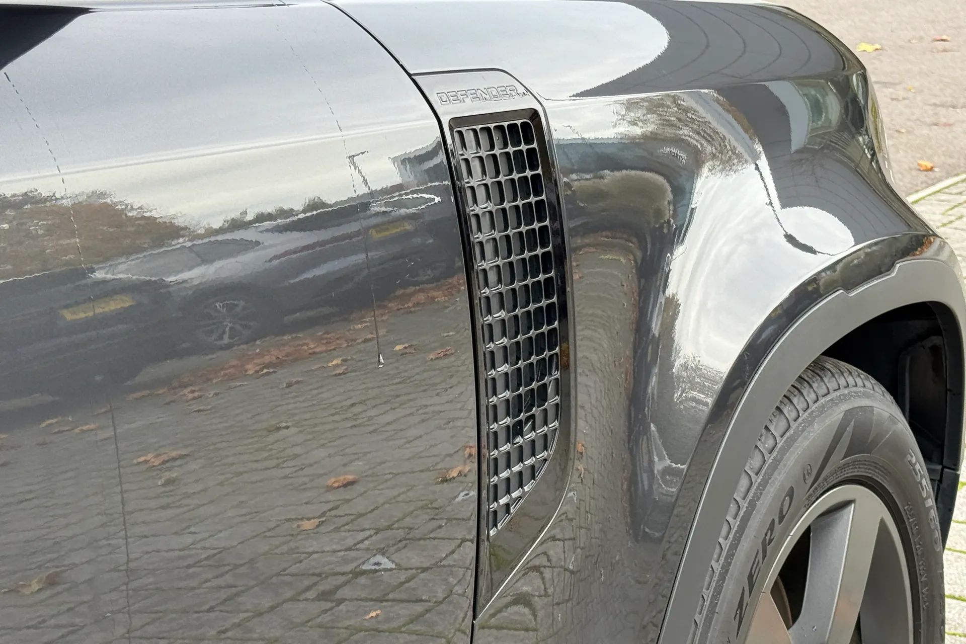 LAND ROVER DEFENDER thumbnail image number 14