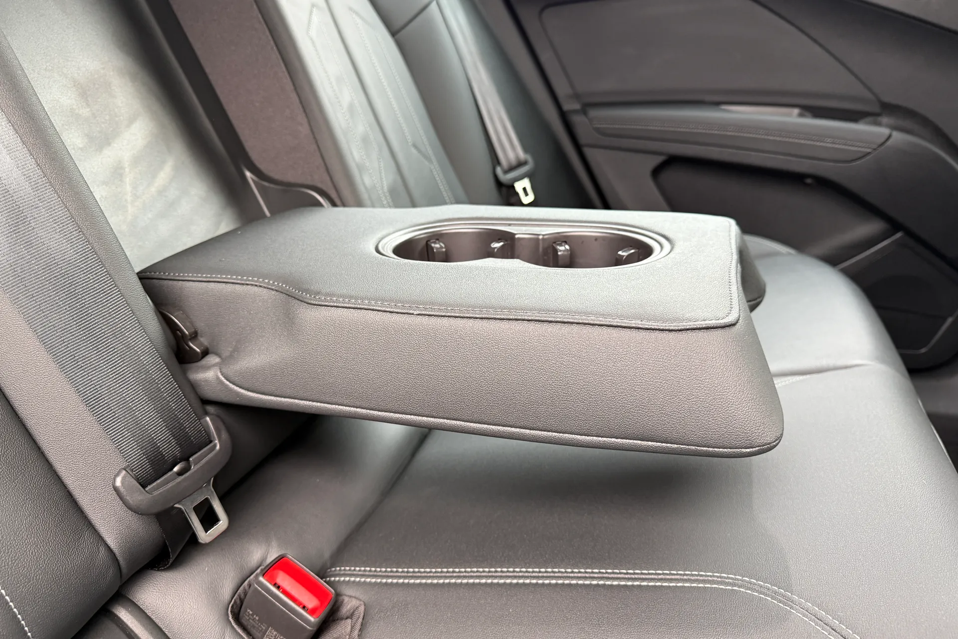 Audi Q4 thumbnail image number 45