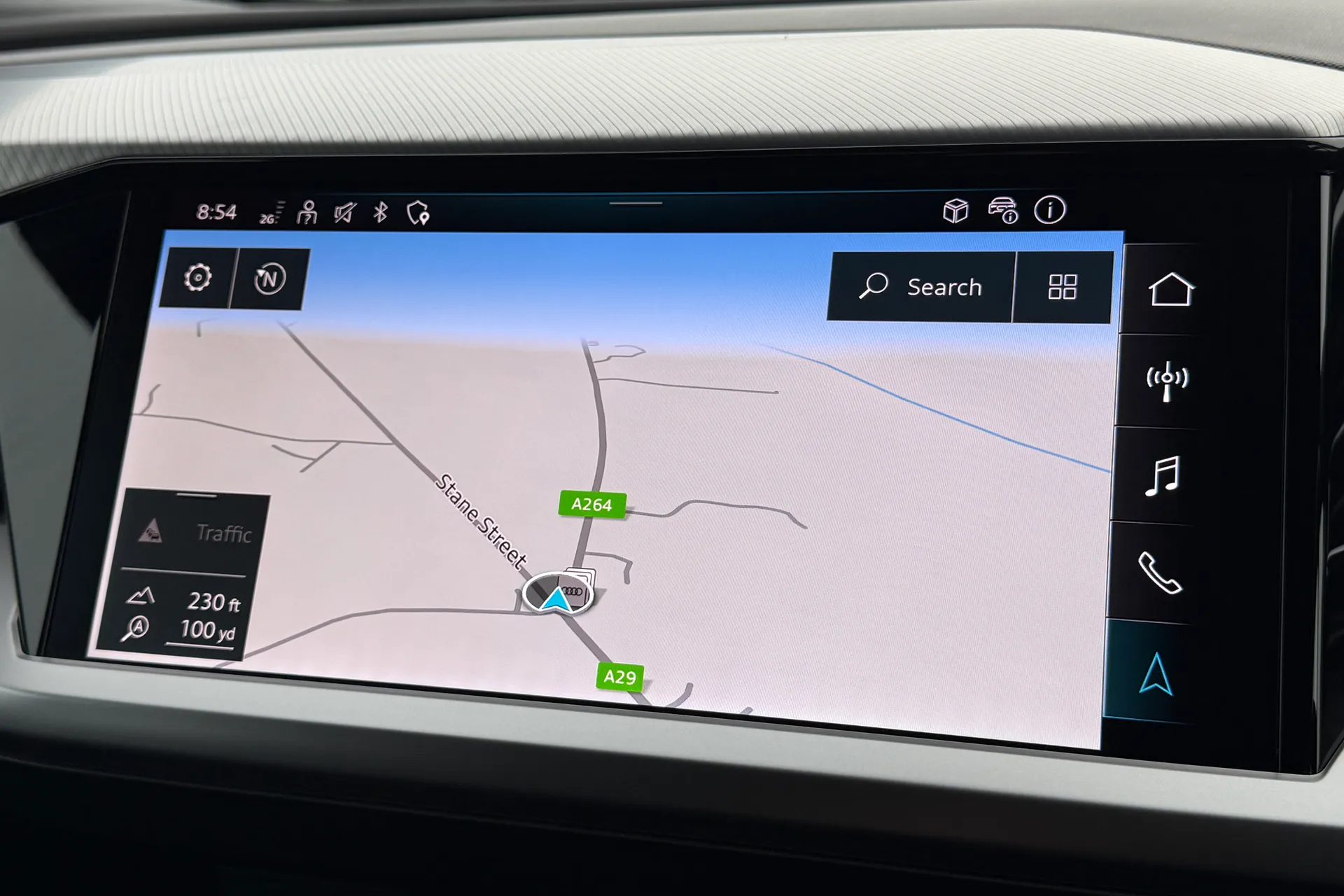 Audi Q4 thumbnail image number 5