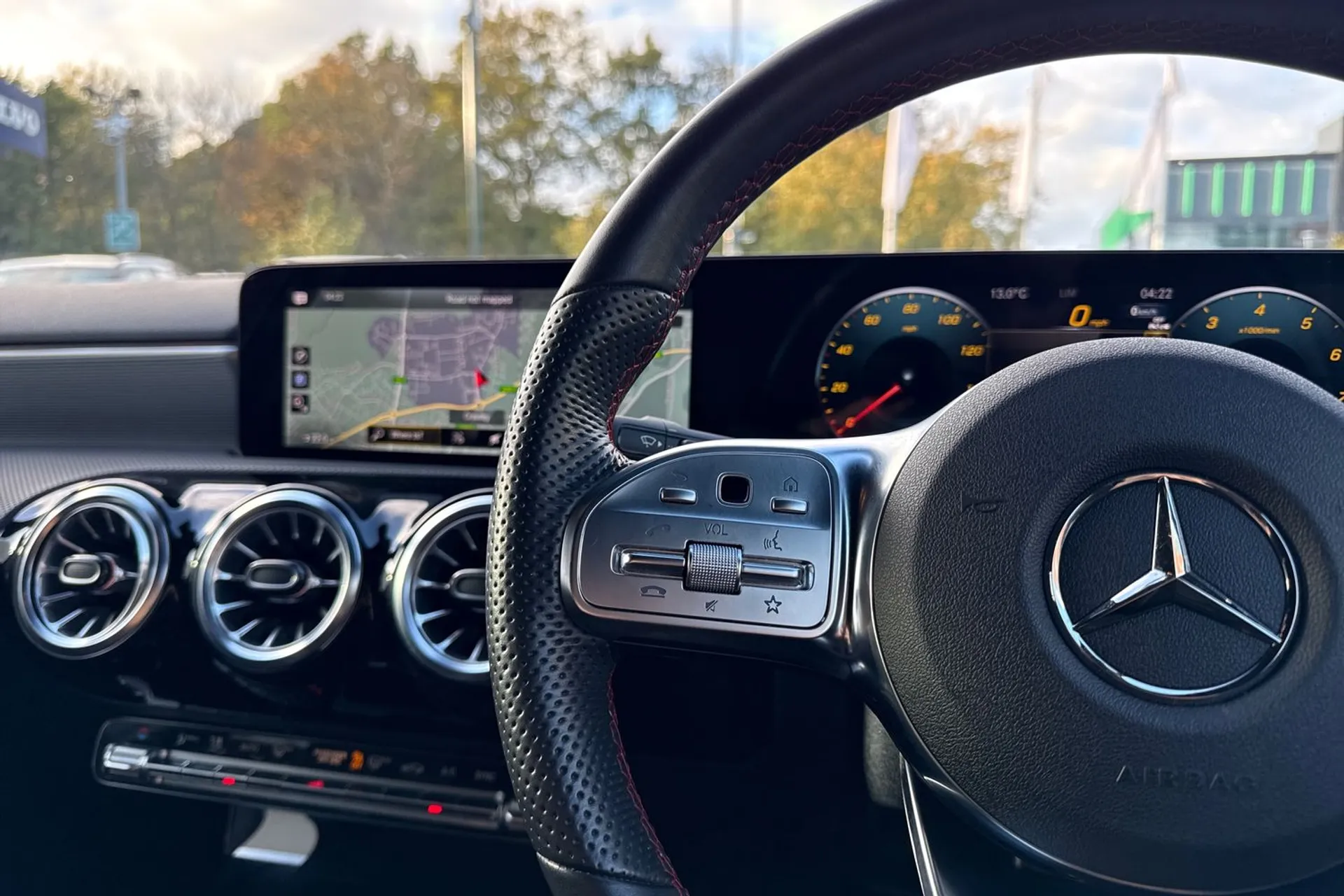 MERCEDES-BENZ A CLASS thumbnail image number 36