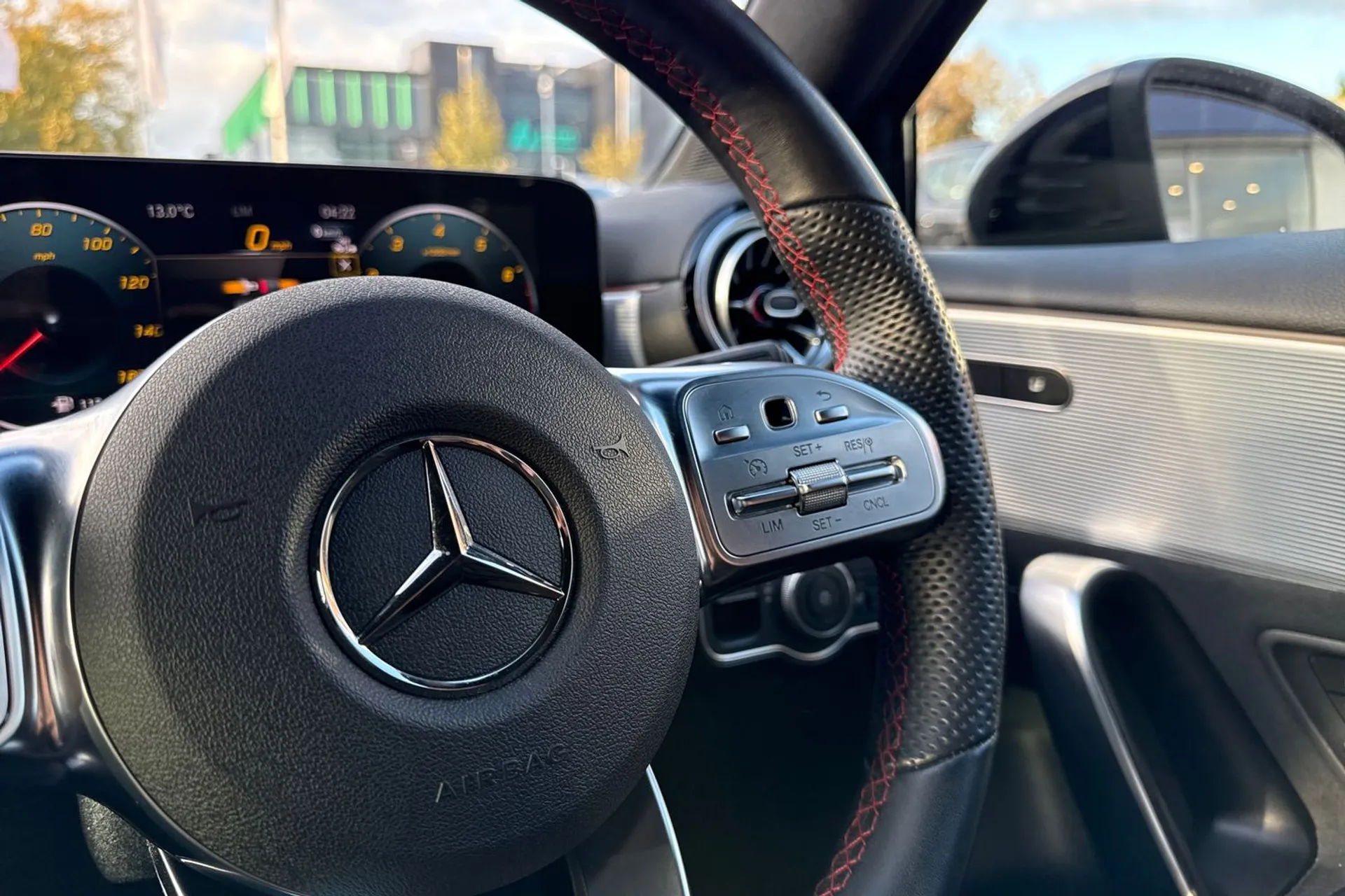 MERCEDES-BENZ A CLASS thumbnail image number 37