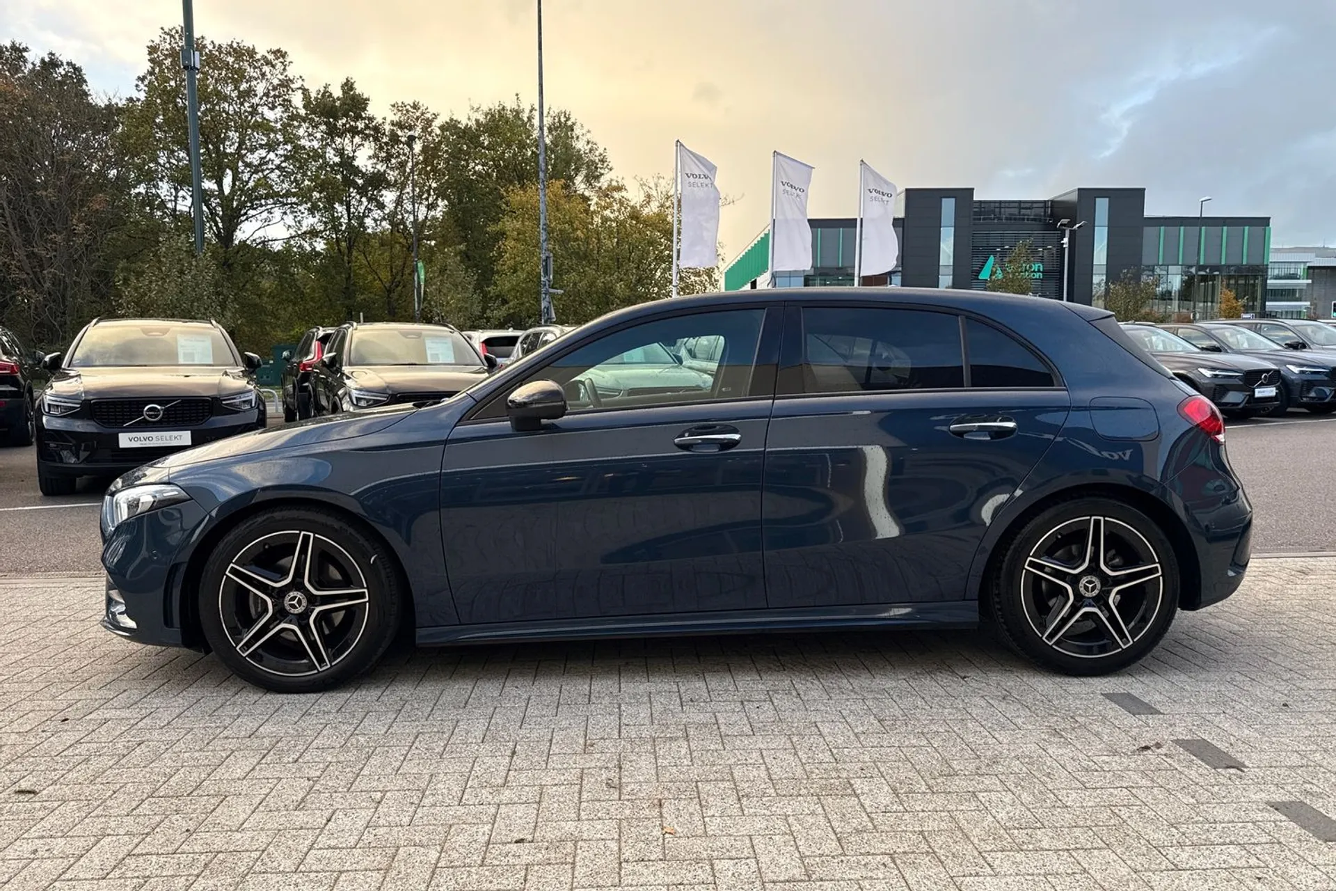 MERCEDES-BENZ A CLASS thumbnail image number 11