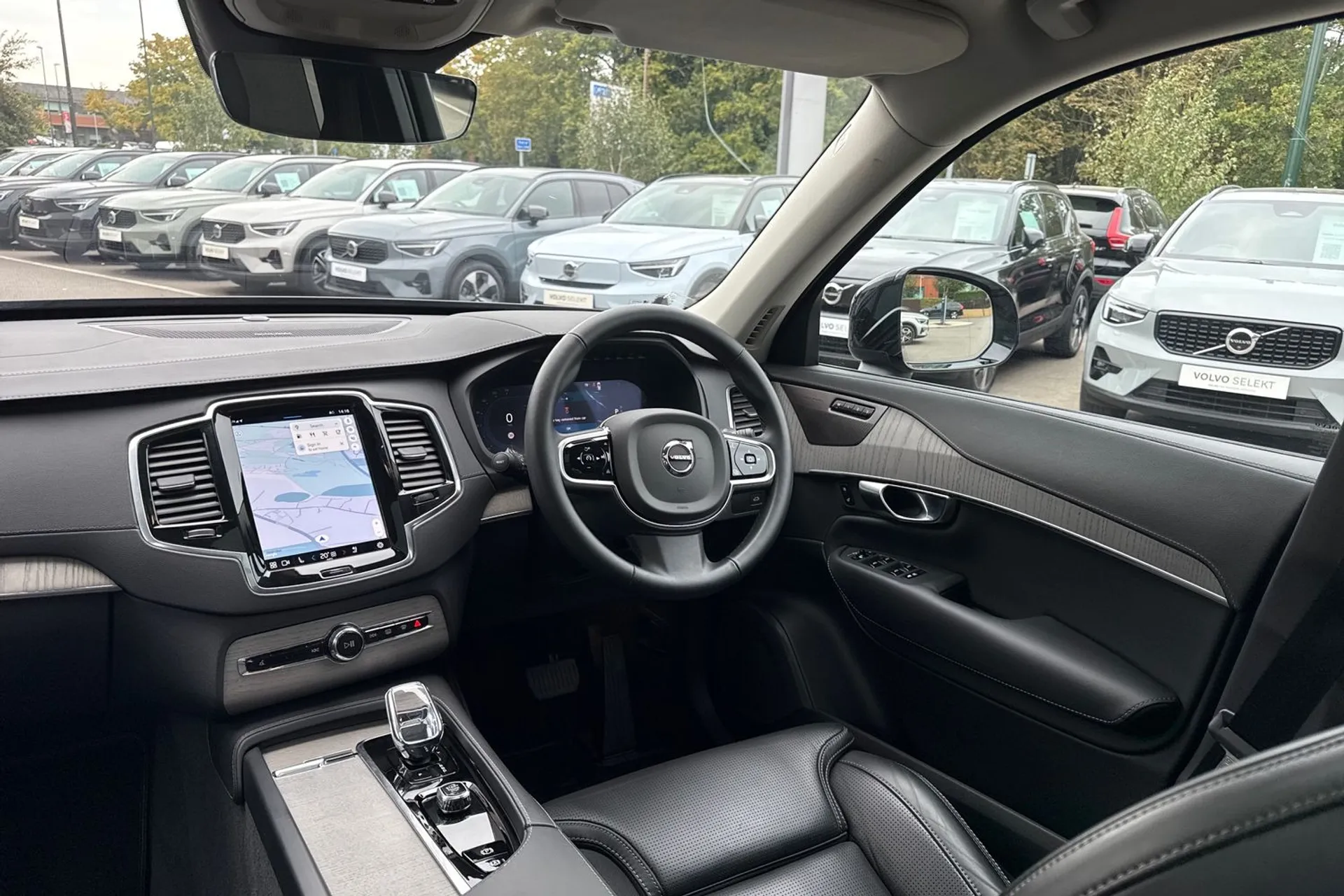 Volvo XC90 thumbnail image number 33