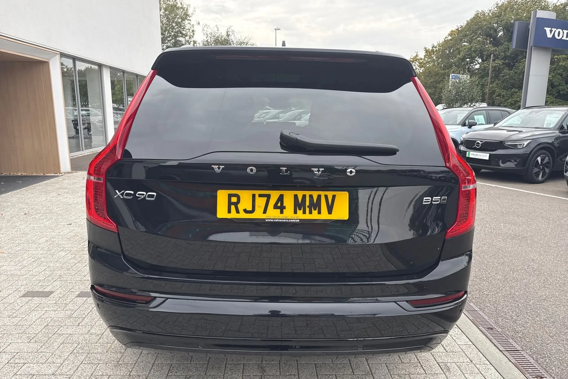 Volvo XC90 thumbnail image number 8