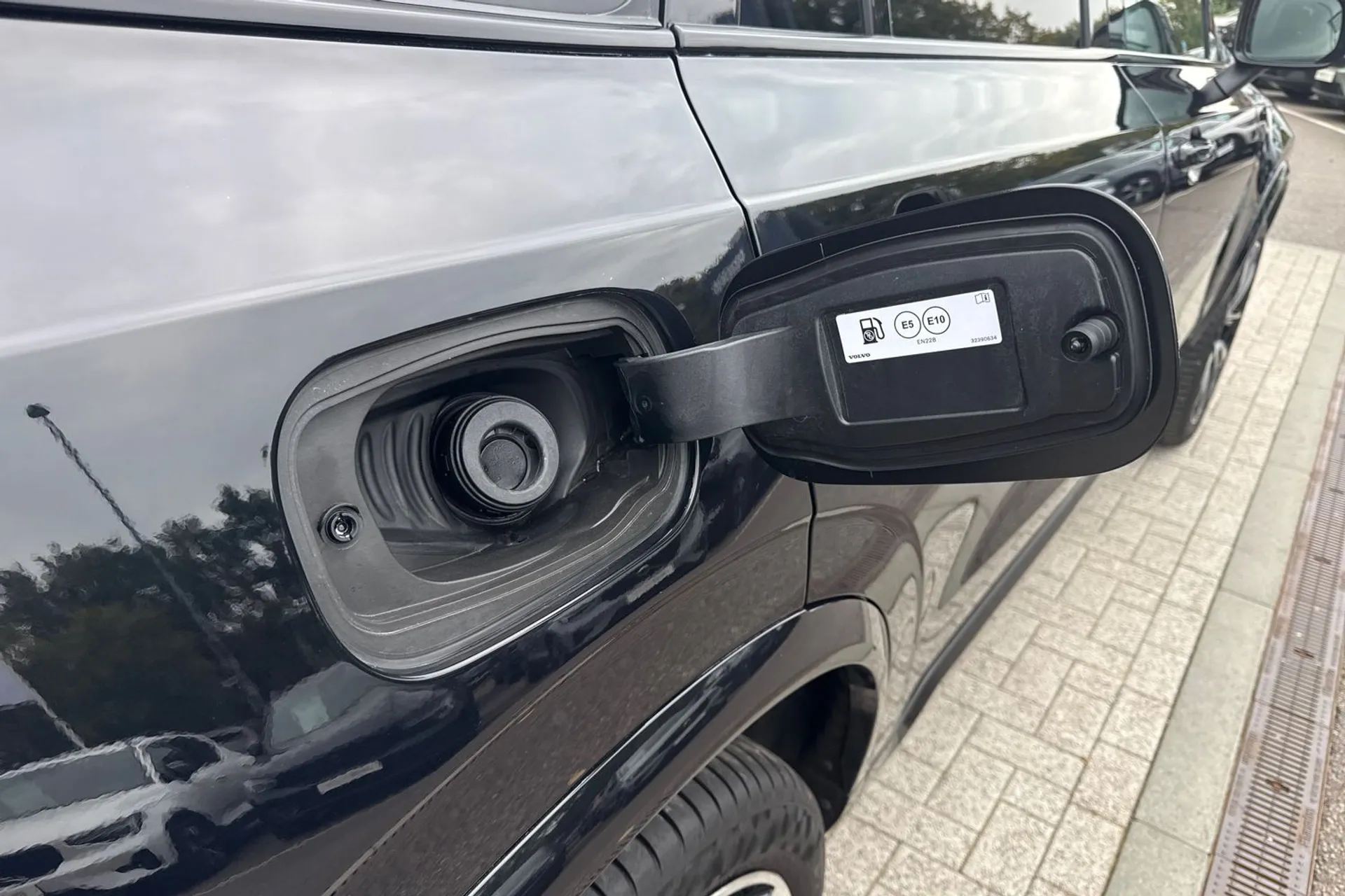 Volvo XC90 thumbnail image number 17