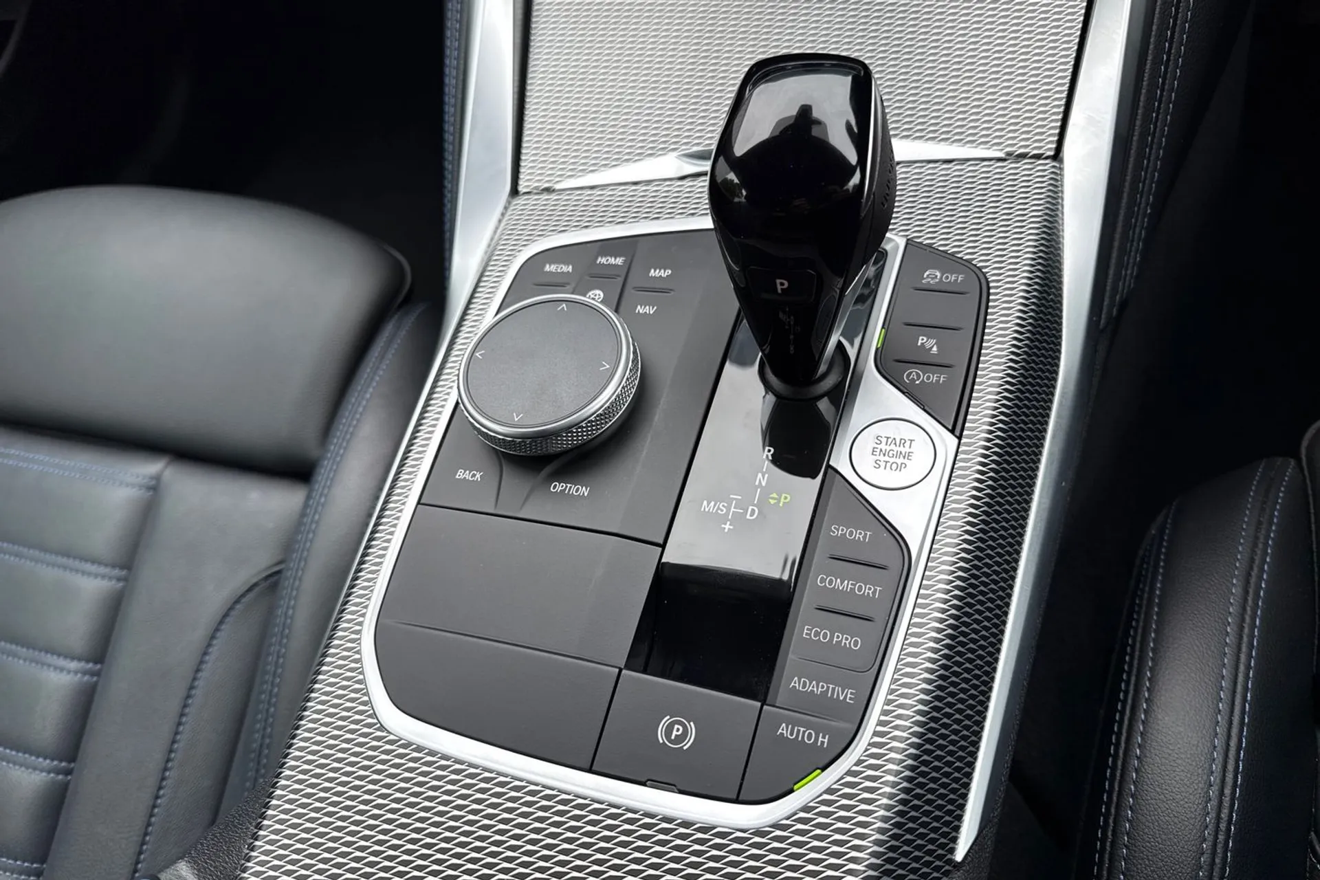 BMW 4 SERIES thumbnail image number 50