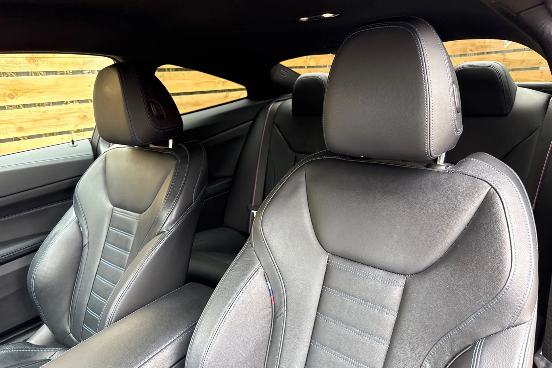 BMW 4 SERIES thumbnail image number 29