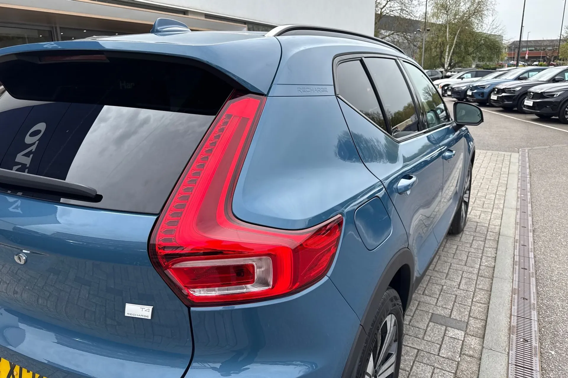 Volvo XC40 thumbnail image number 14