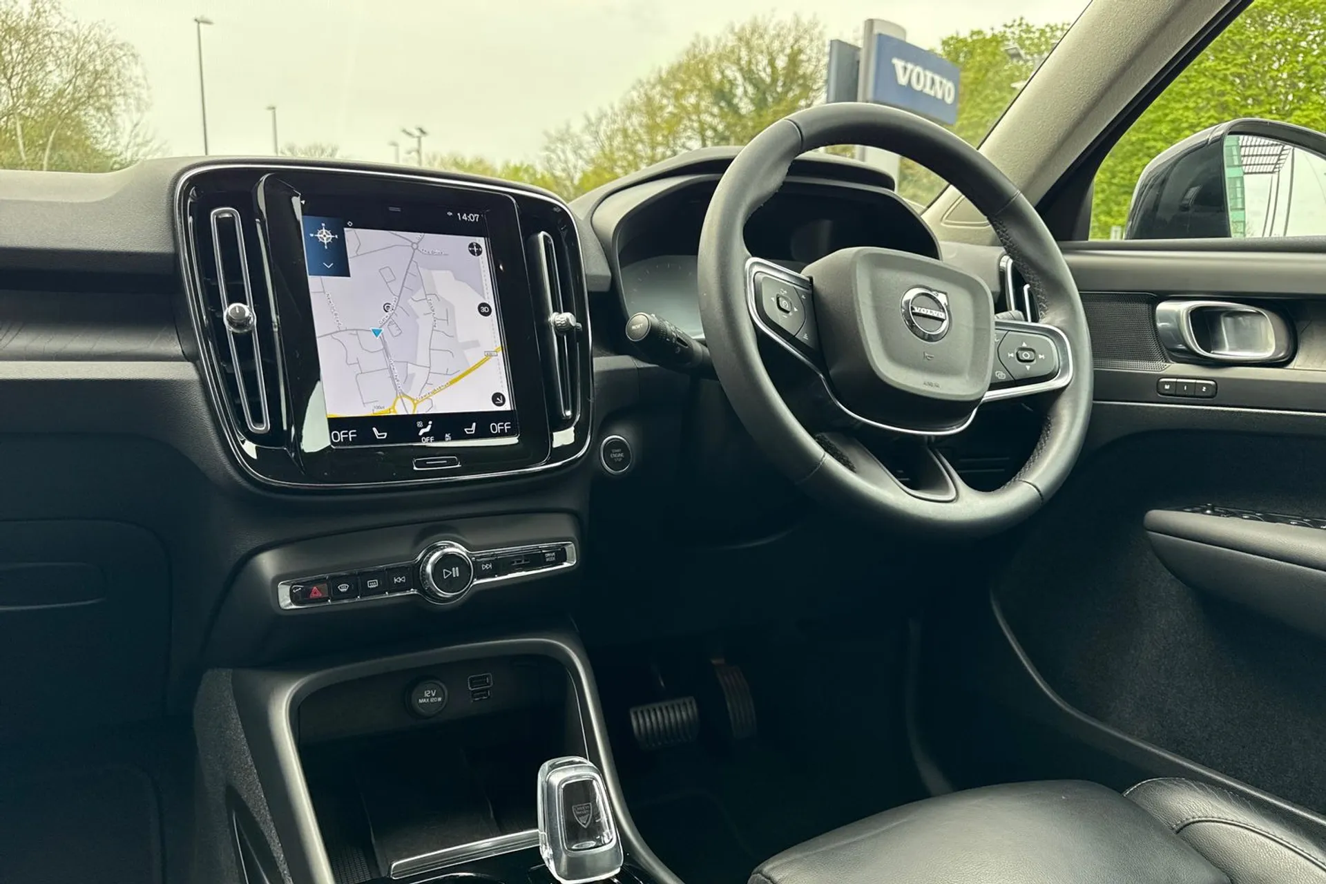 Volvo XC40 thumbnail image number 34