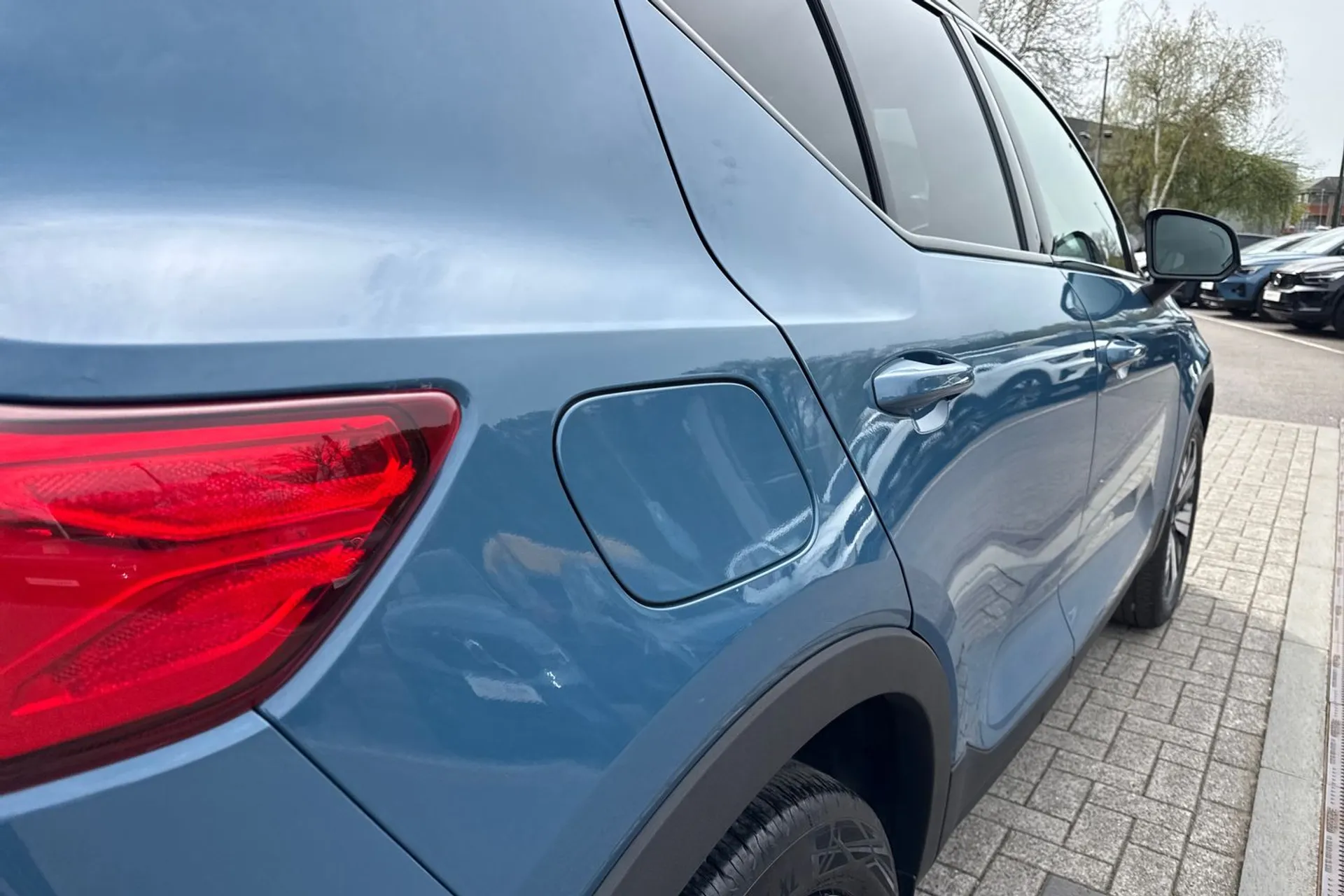 Volvo XC40 thumbnail image number 18