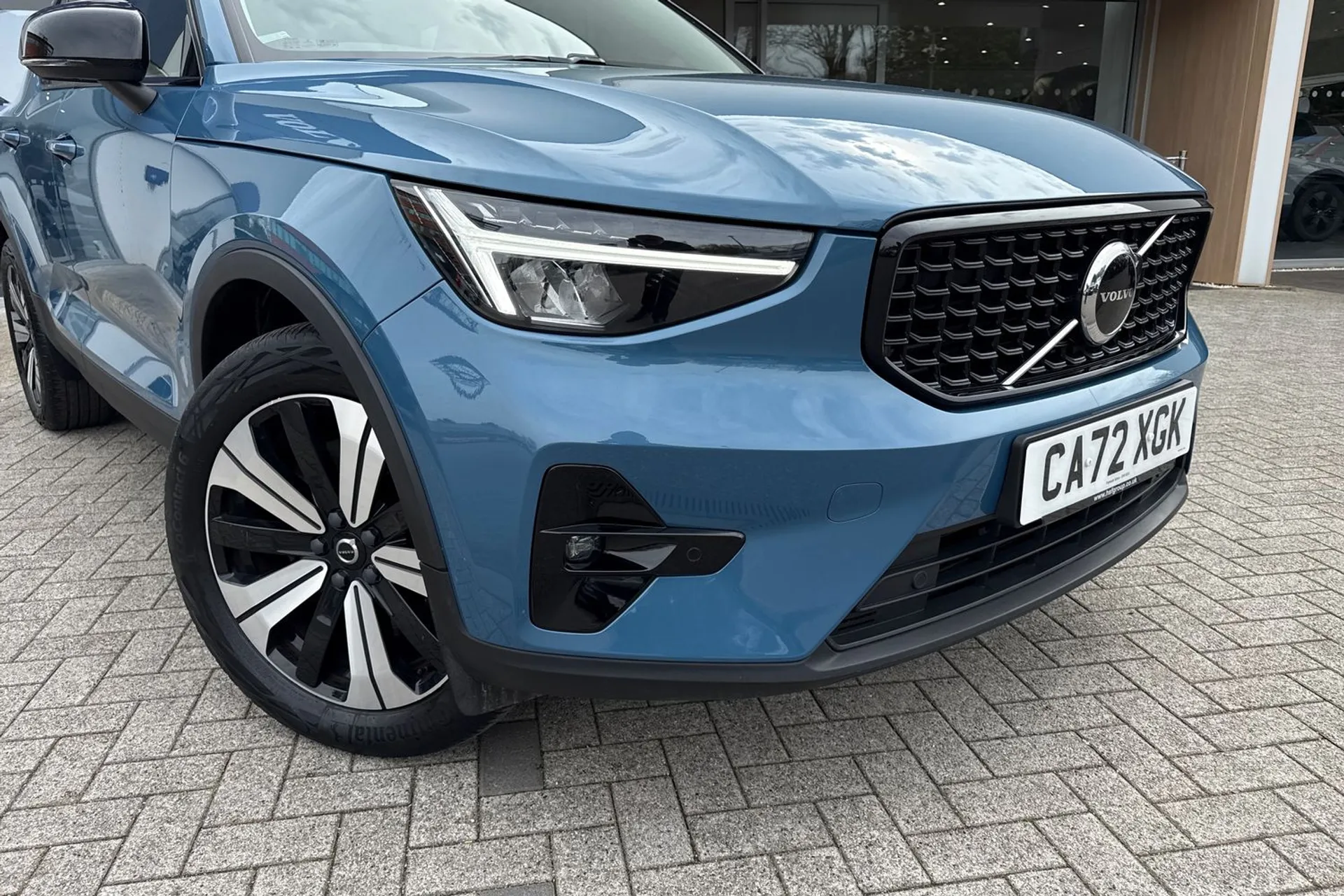 Volvo XC40 thumbnail image number 6