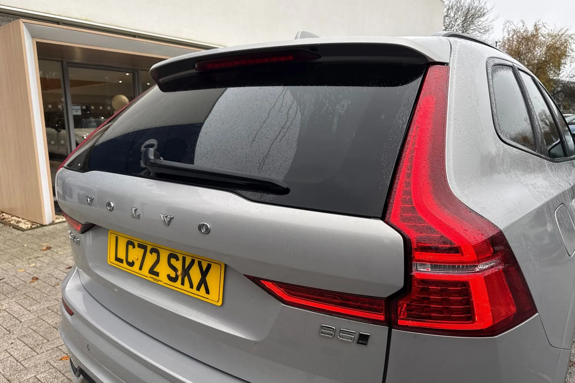 Volvo XC60 thumbnail image number 16