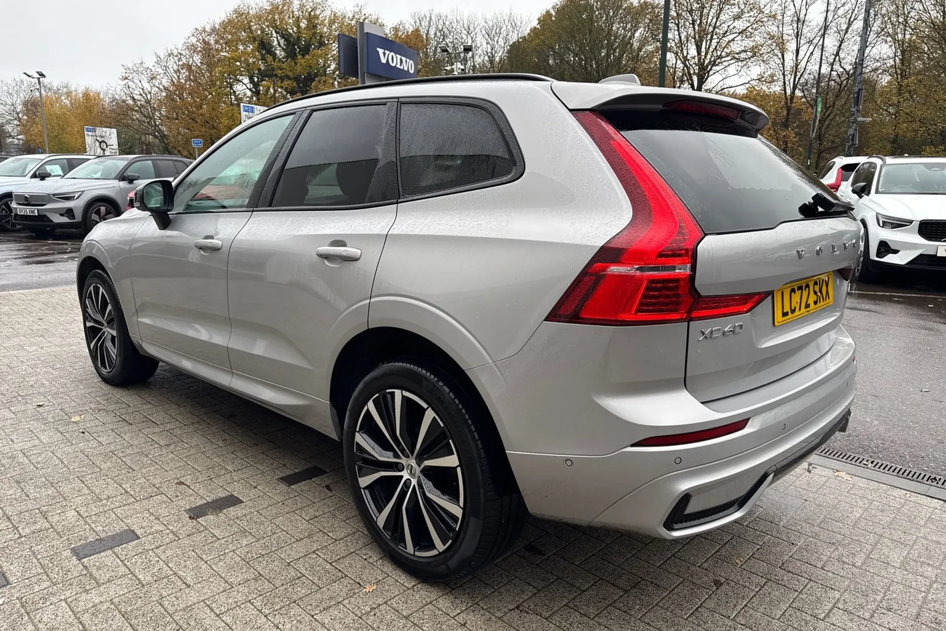 Volvo XC60 thumbnail image number 10