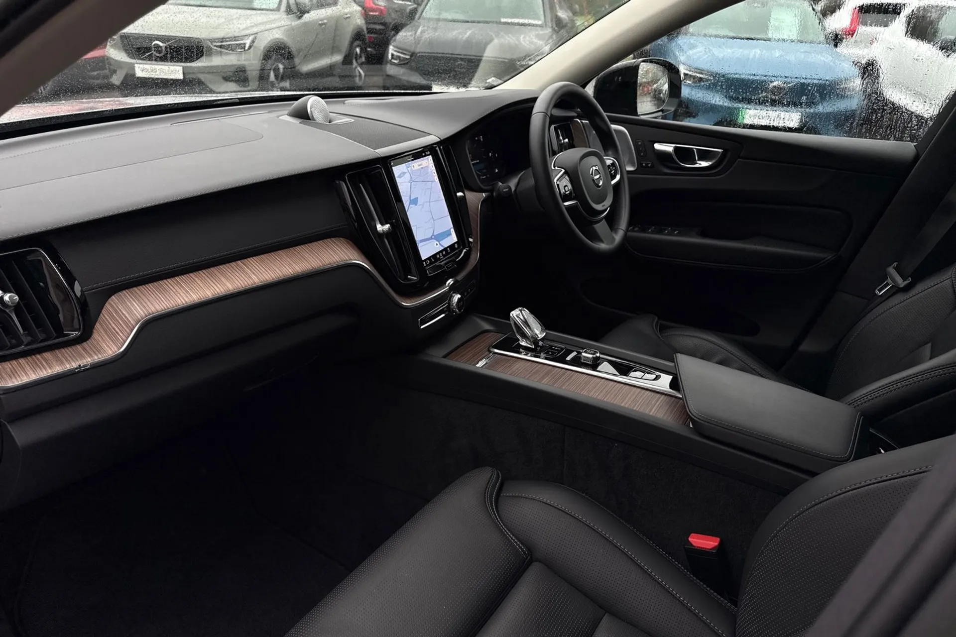 Volvo XC60 thumbnail image number 27