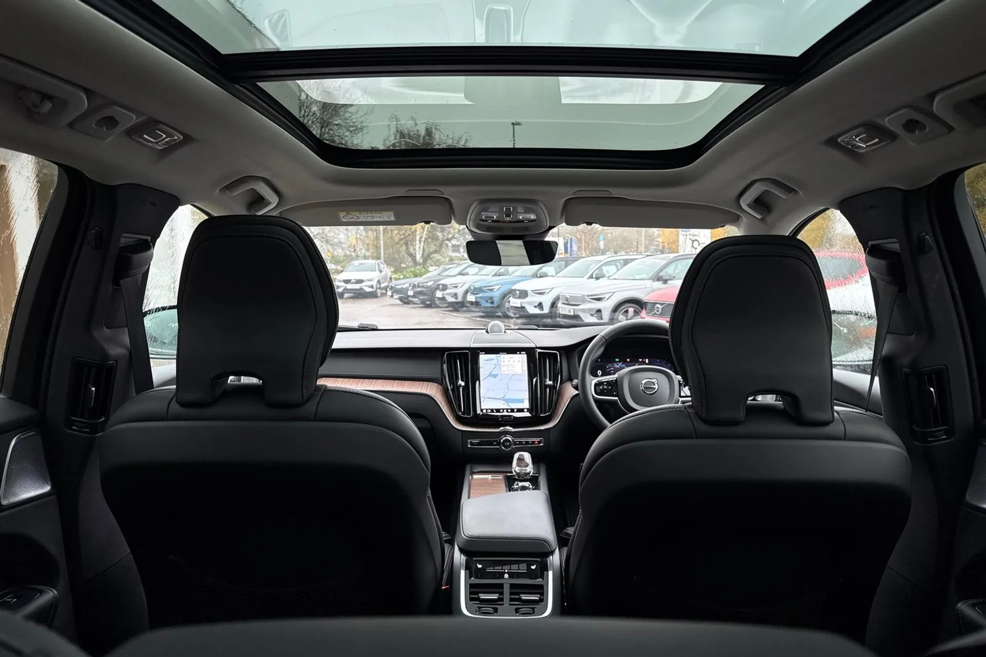 Volvo XC60 thumbnail image number 22