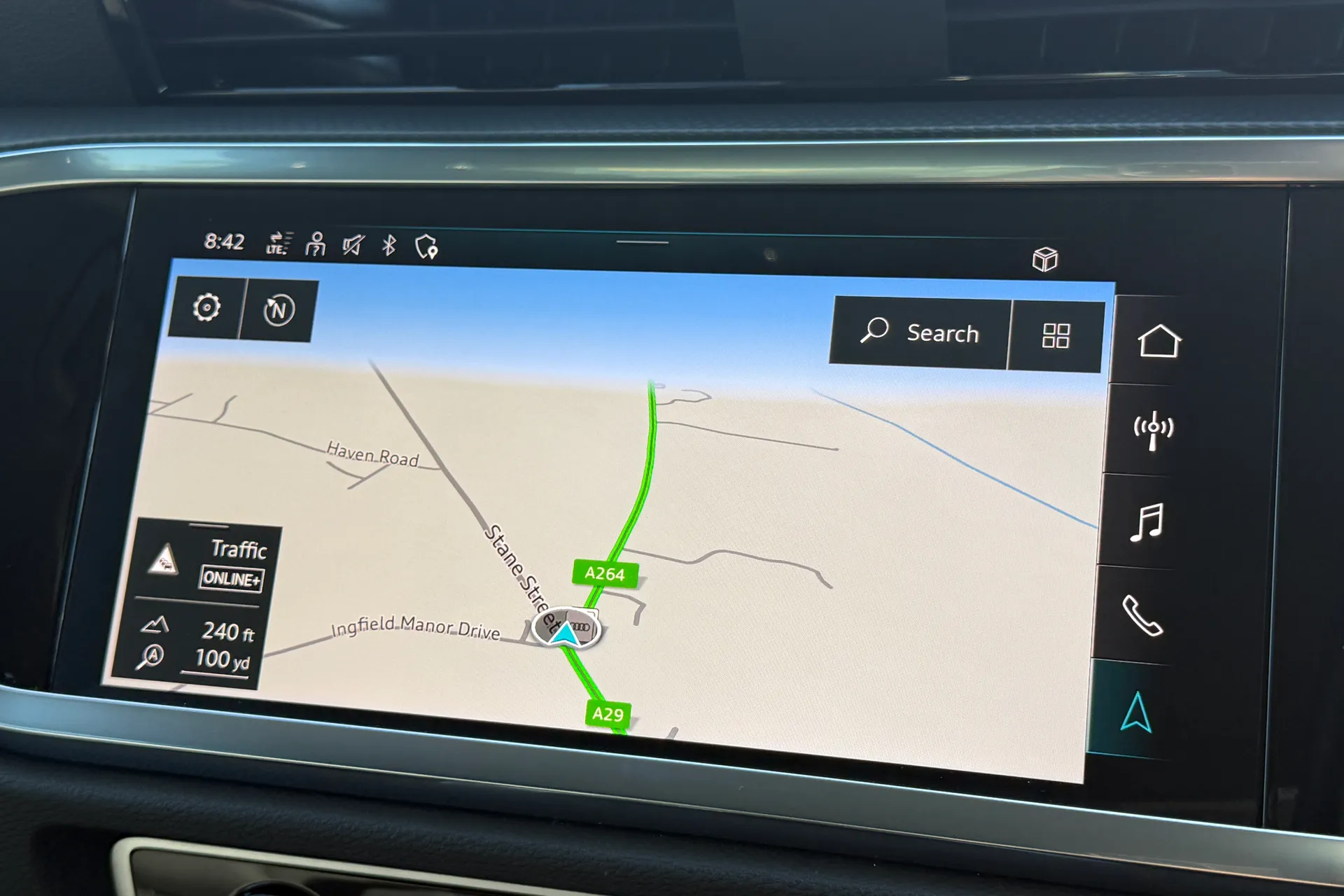 Audi Q3 thumbnail image number 5