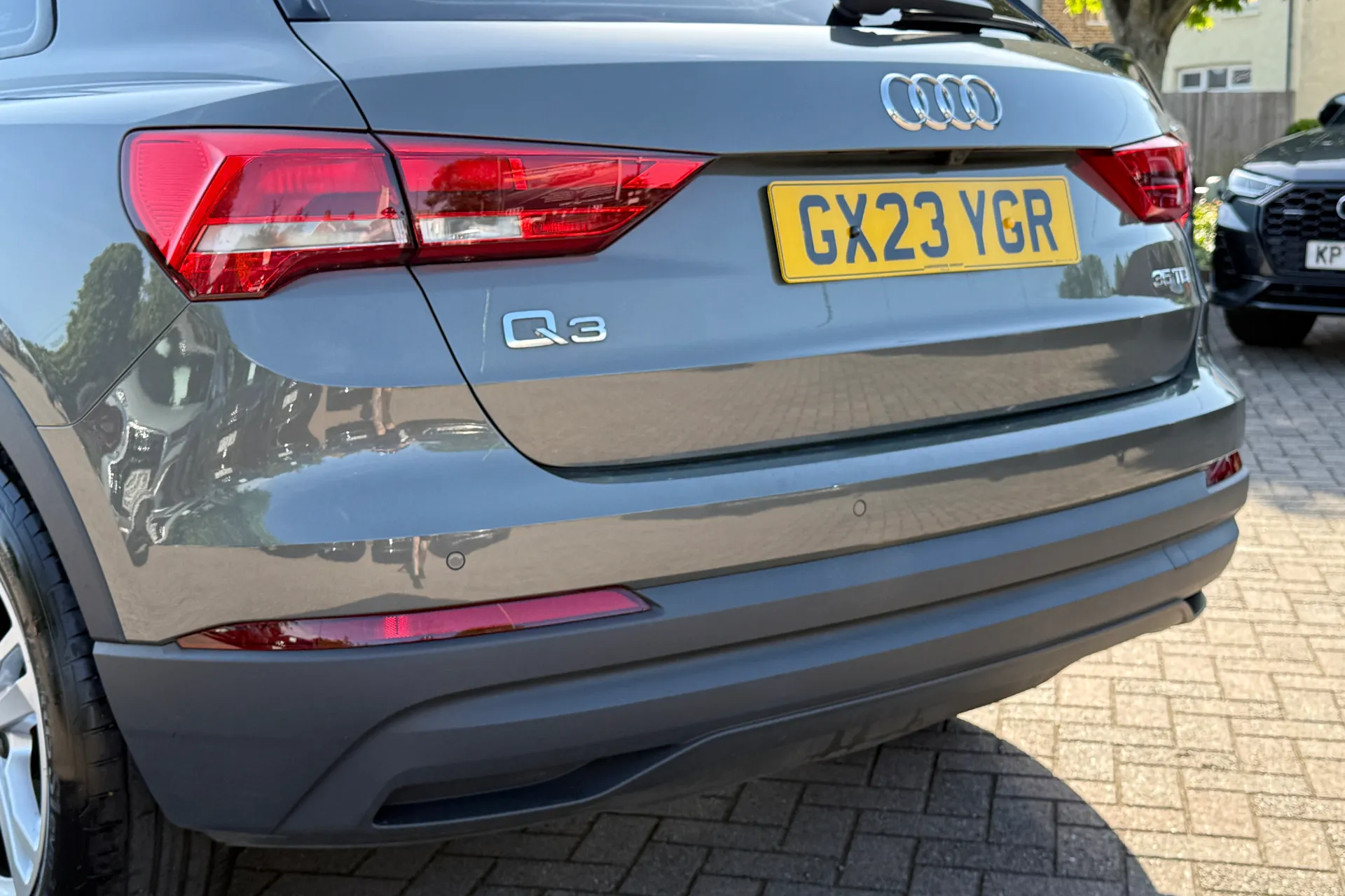 Audi Q3 thumbnail image number 50