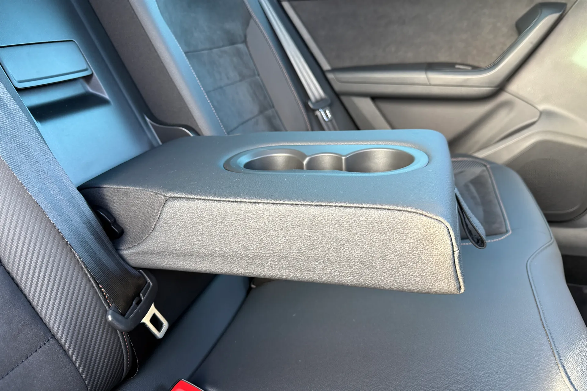 SEAT CUPRA ATECA thumbnail image number 49