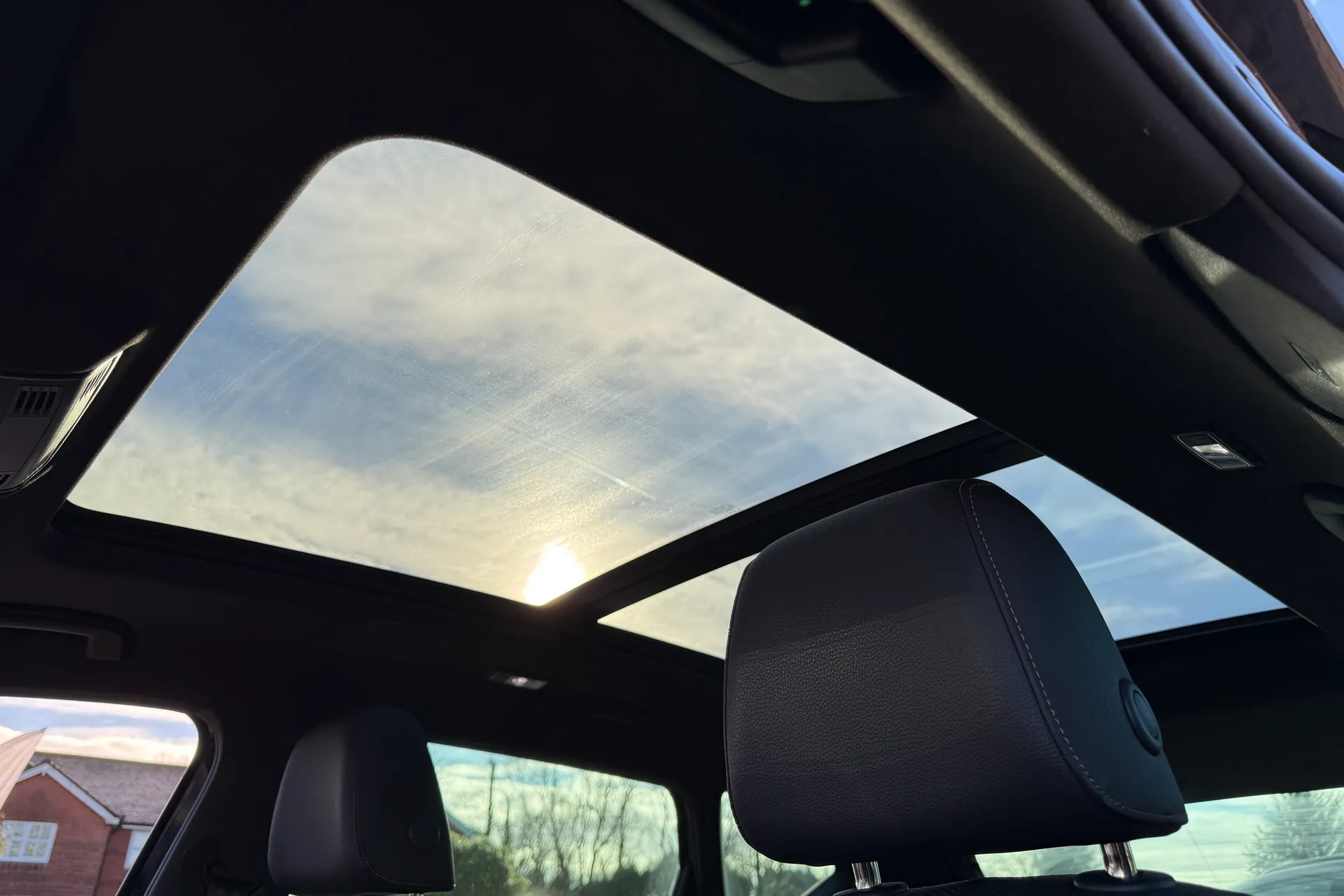 SEAT CUPRA ATECA thumbnail image number 32