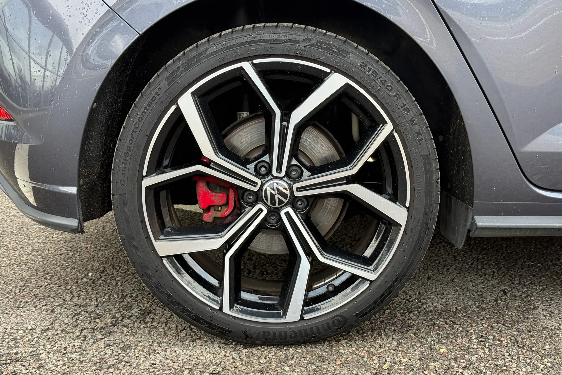 VOLKSWAGEN POLO thumbnail image number 24