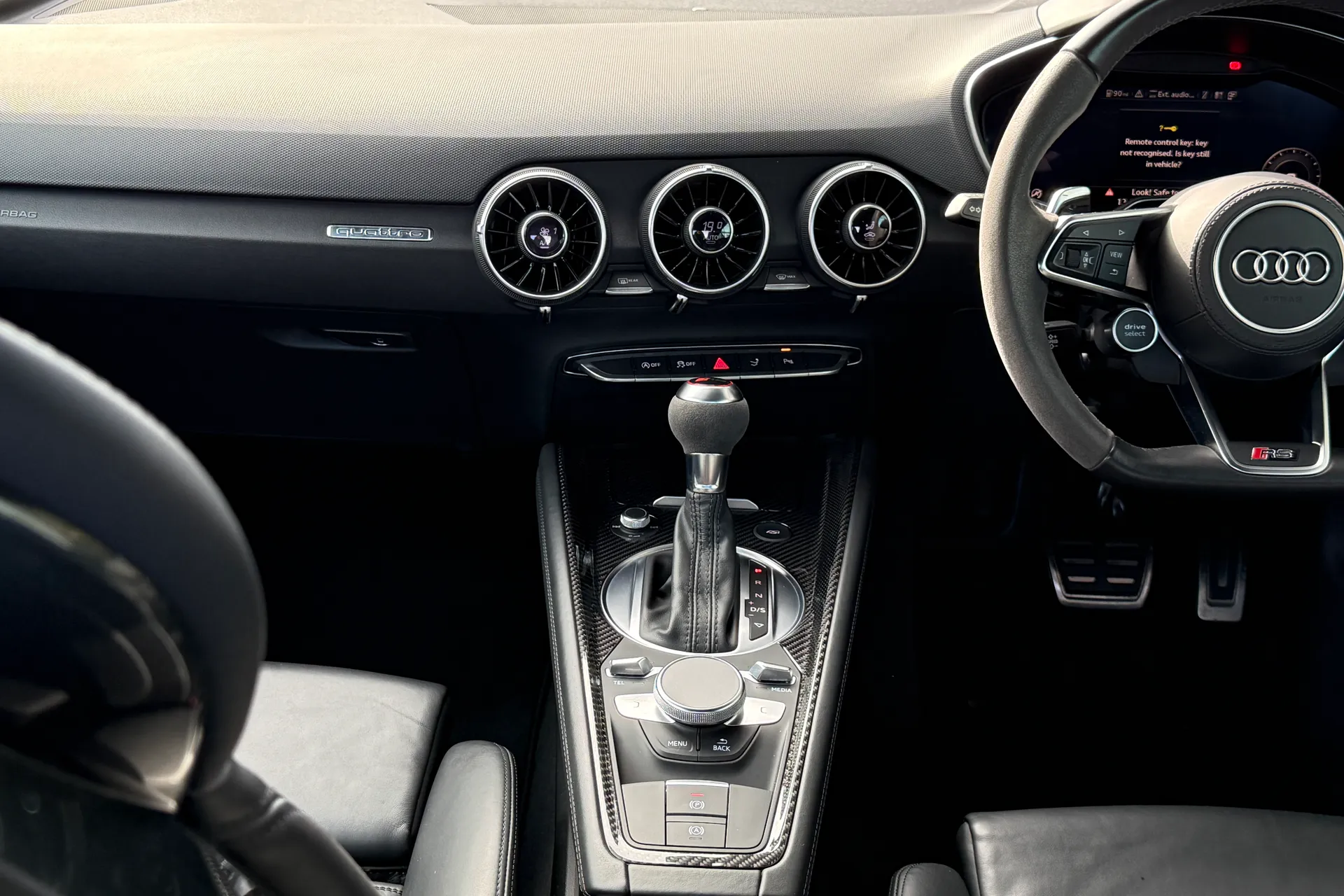 Audi TT thumbnail image number 52