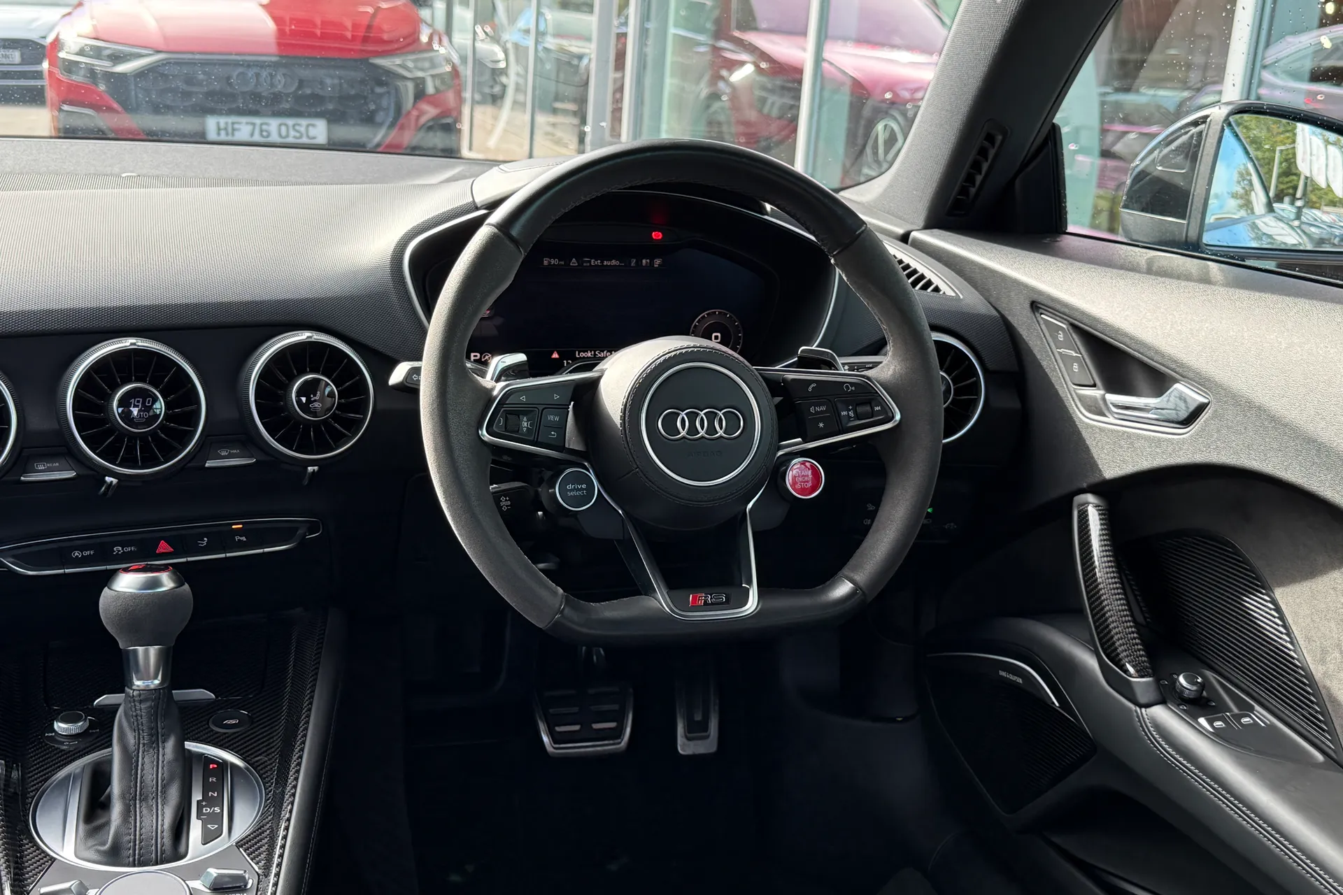 Audi TT thumbnail image number 53