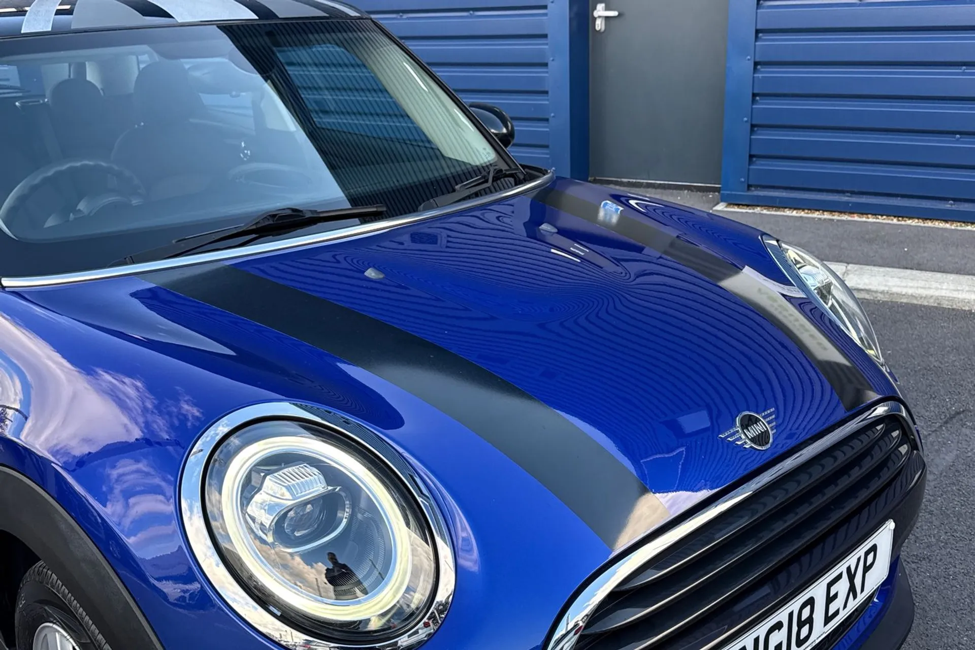 MINI HATCHBACK thumbnail image number 12