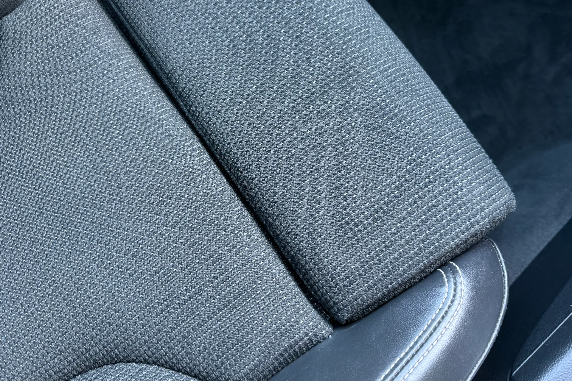 Audi Q3 thumbnail image number 27