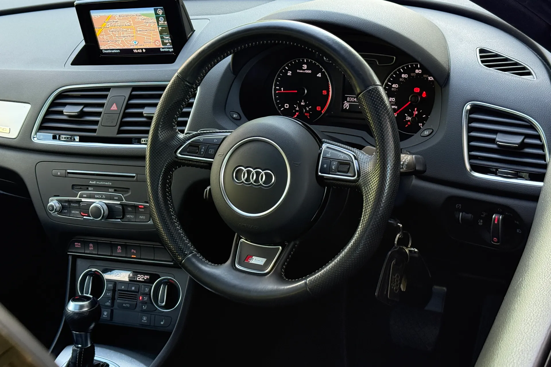 Audi Q3 thumbnail image number 34