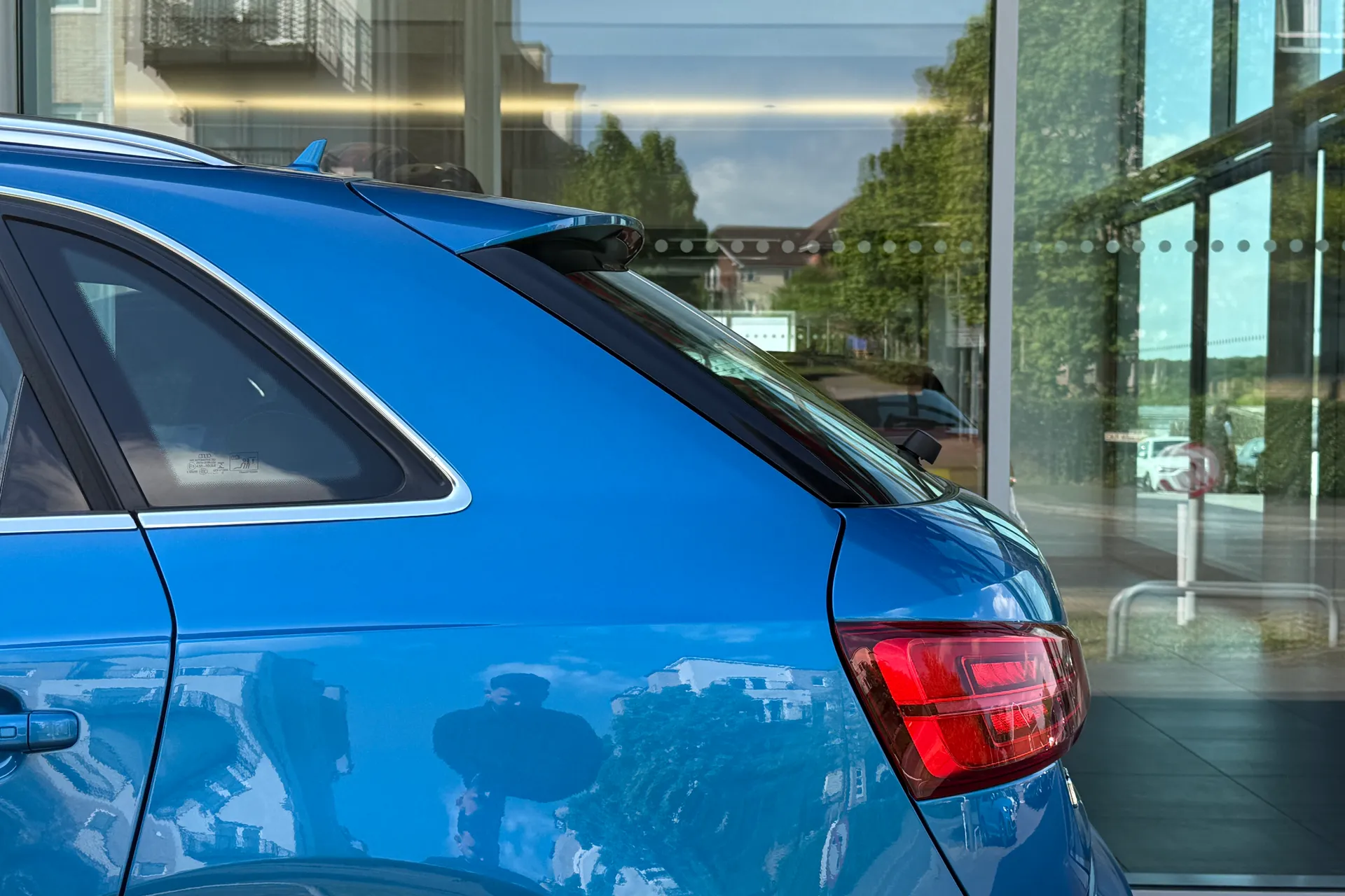 Audi Q3 thumbnail image number 48