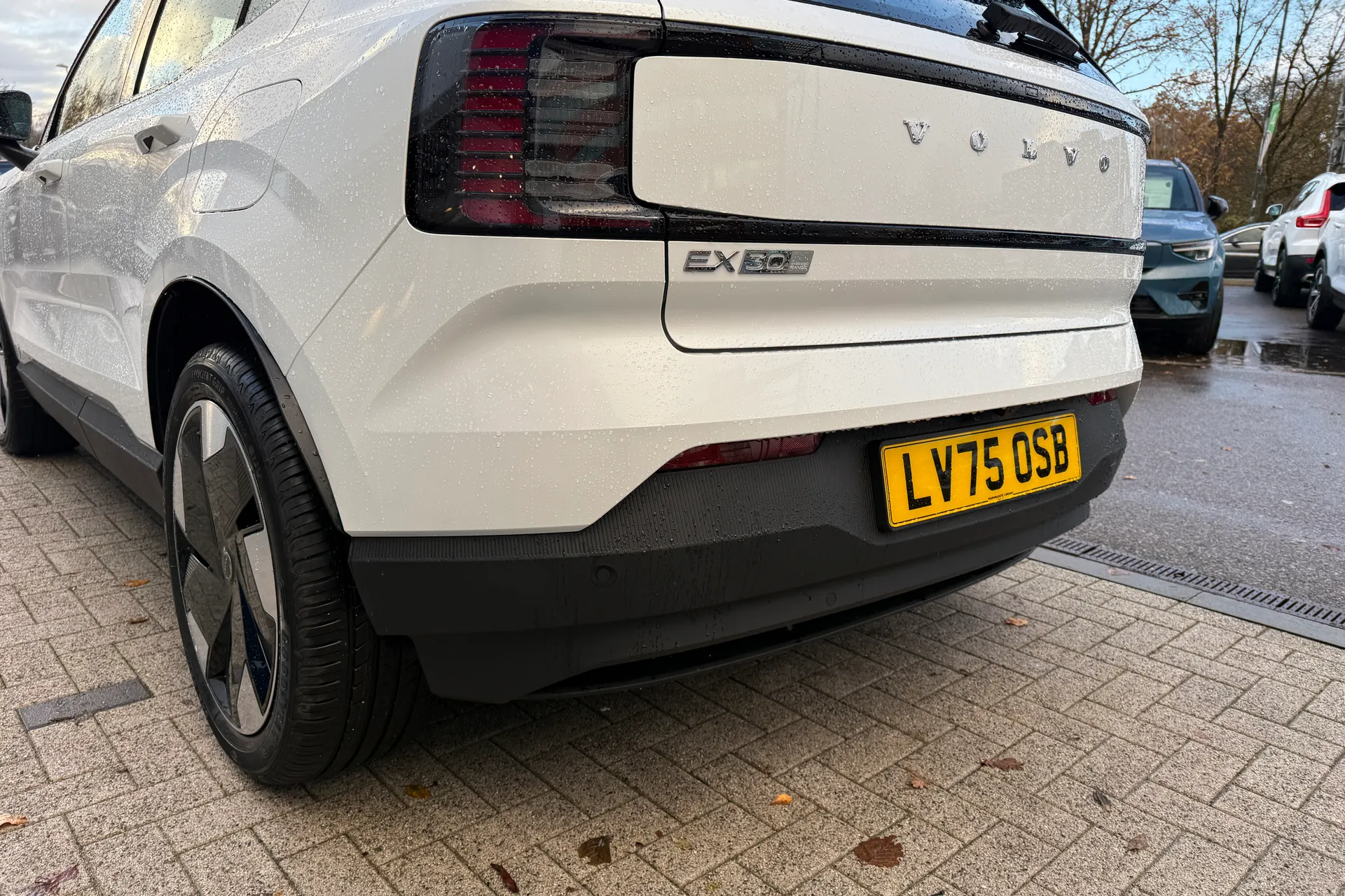 Volvo EX30 thumbnail image number 13