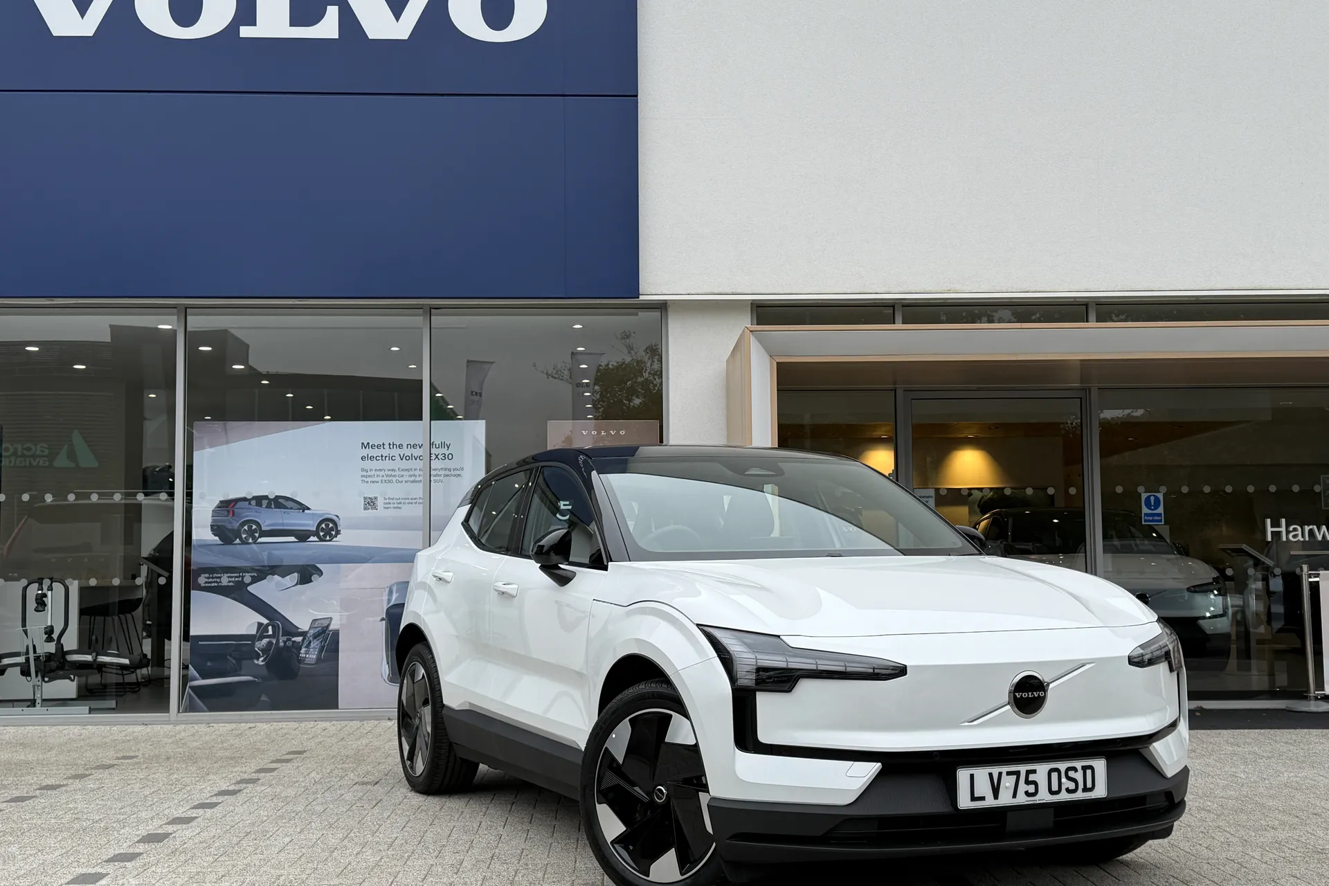 Volvo EX30 focused image