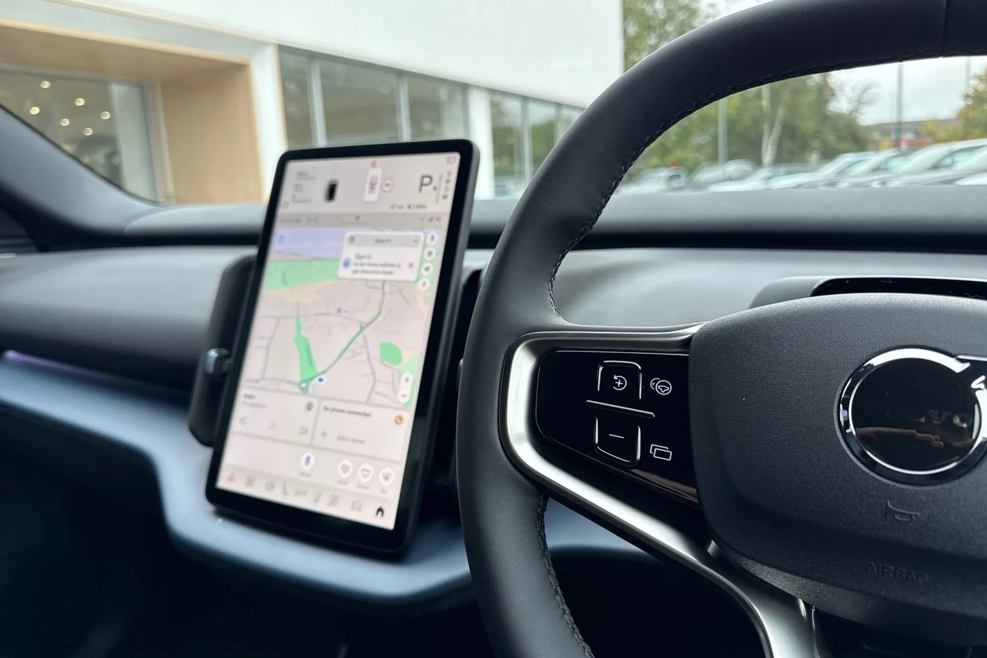 Volvo EX30 thumbnail image number 35