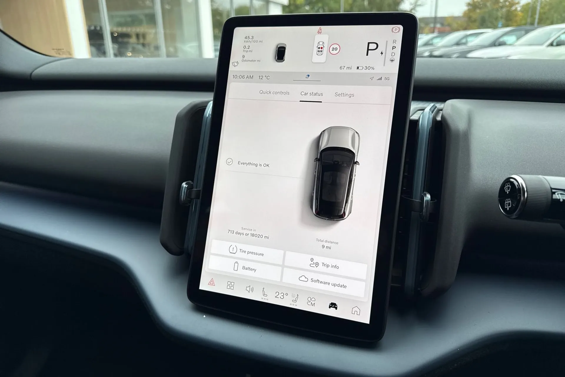 Volvo EX30 thumbnail image number 43