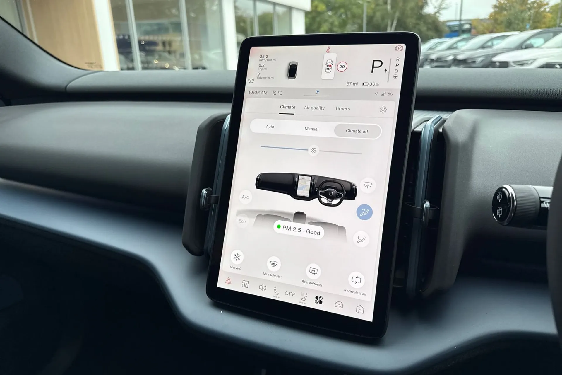 Volvo EX30 thumbnail image number 38