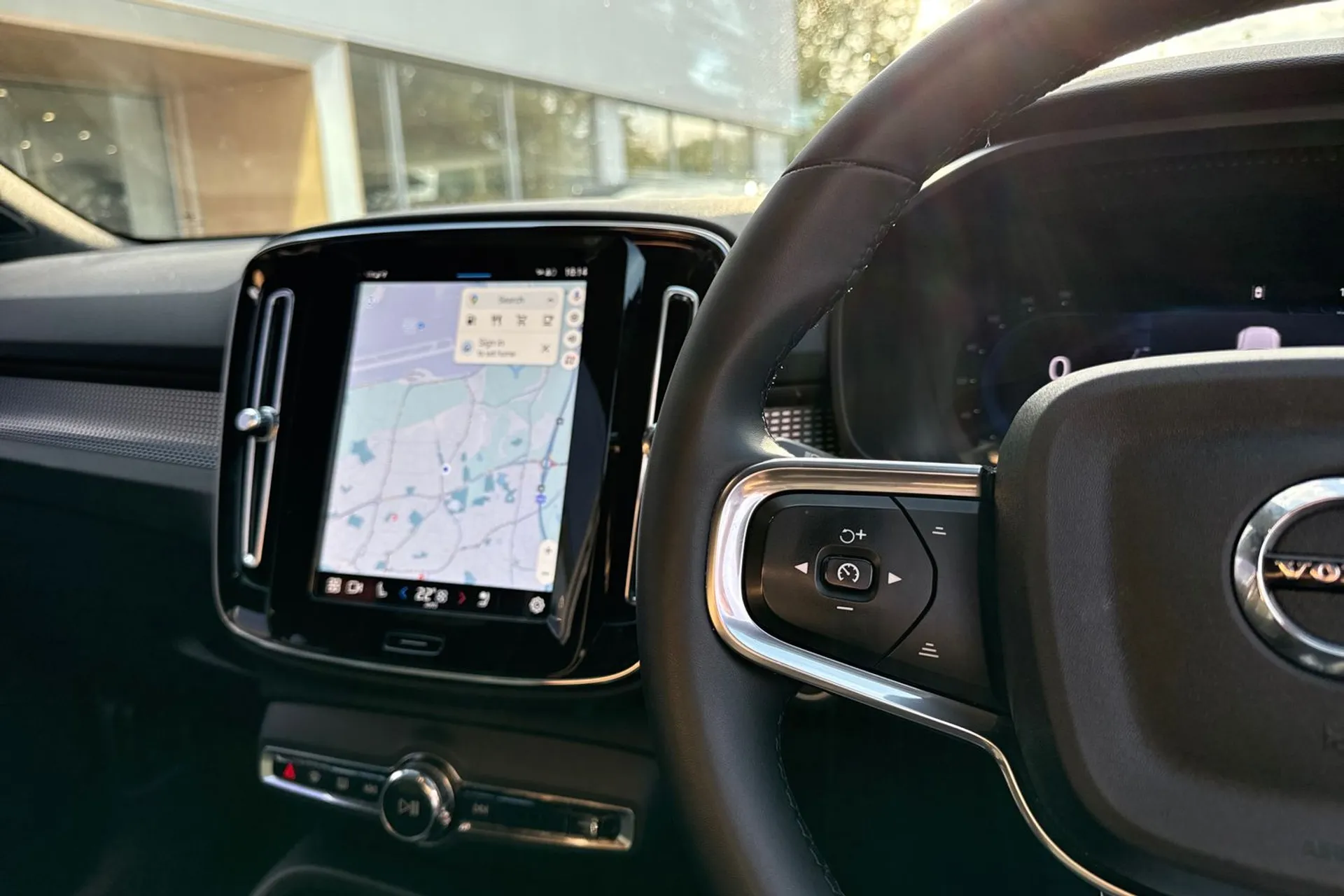 Volvo XC40 thumbnail image number 35