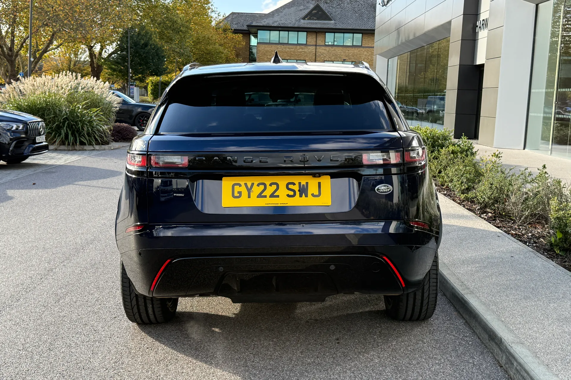 LAND ROVER RANGE ROVER VELAR thumbnail image number 13