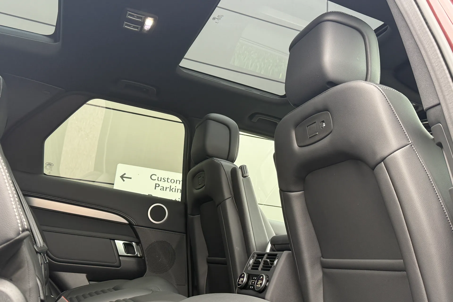 LAND ROVER DISCOVERY thumbnail image number 28