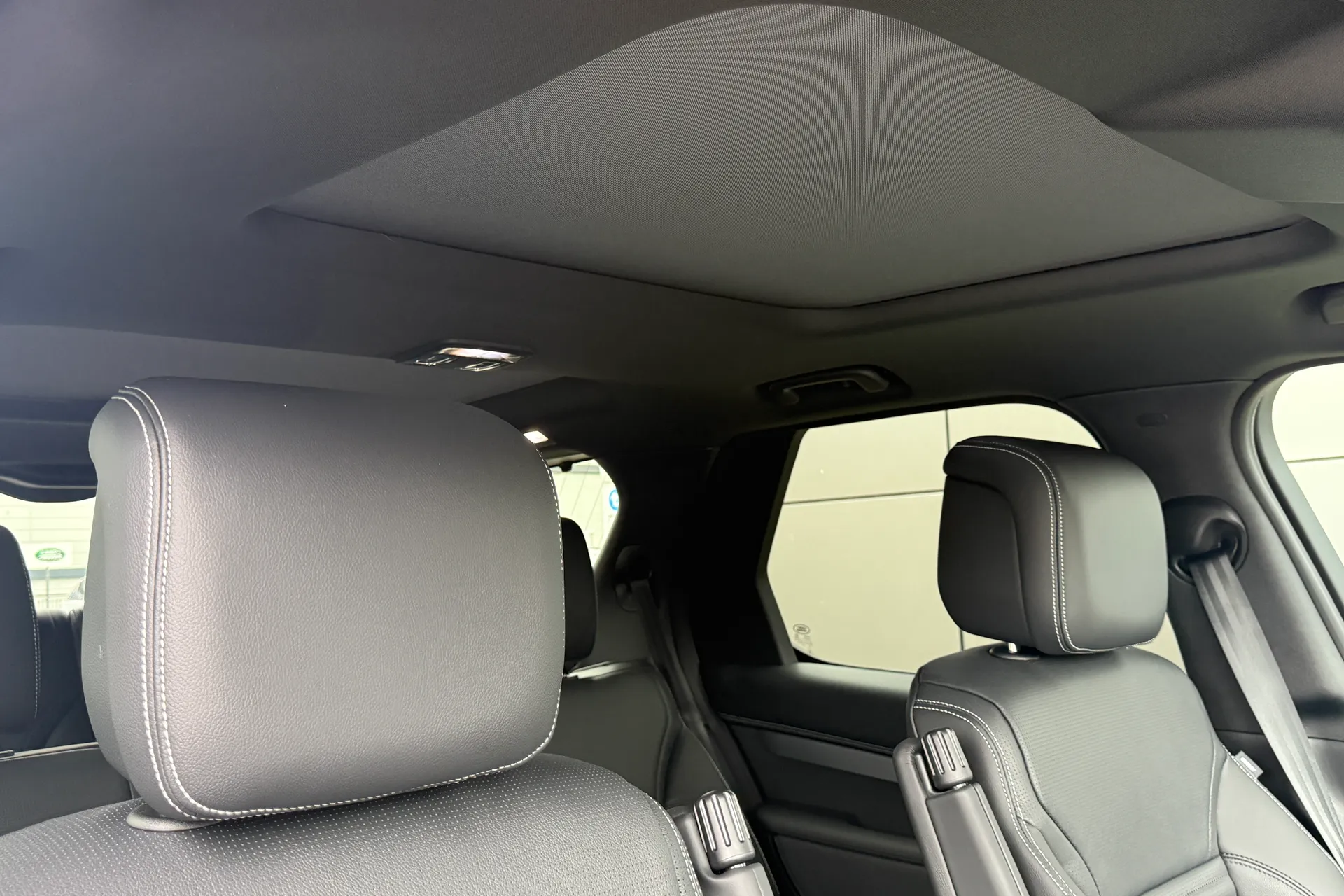 LAND ROVER DISCOVERY thumbnail image number 11